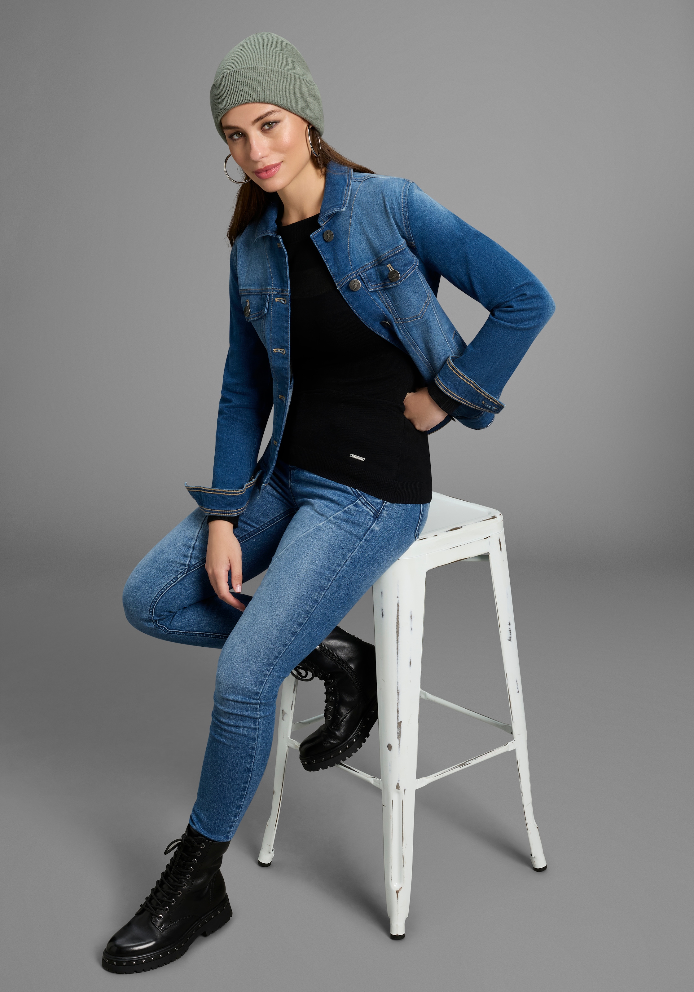 Bruno Banani Strickpullover, mit Mesh-Einsatz - NEUE KOLLEKTION