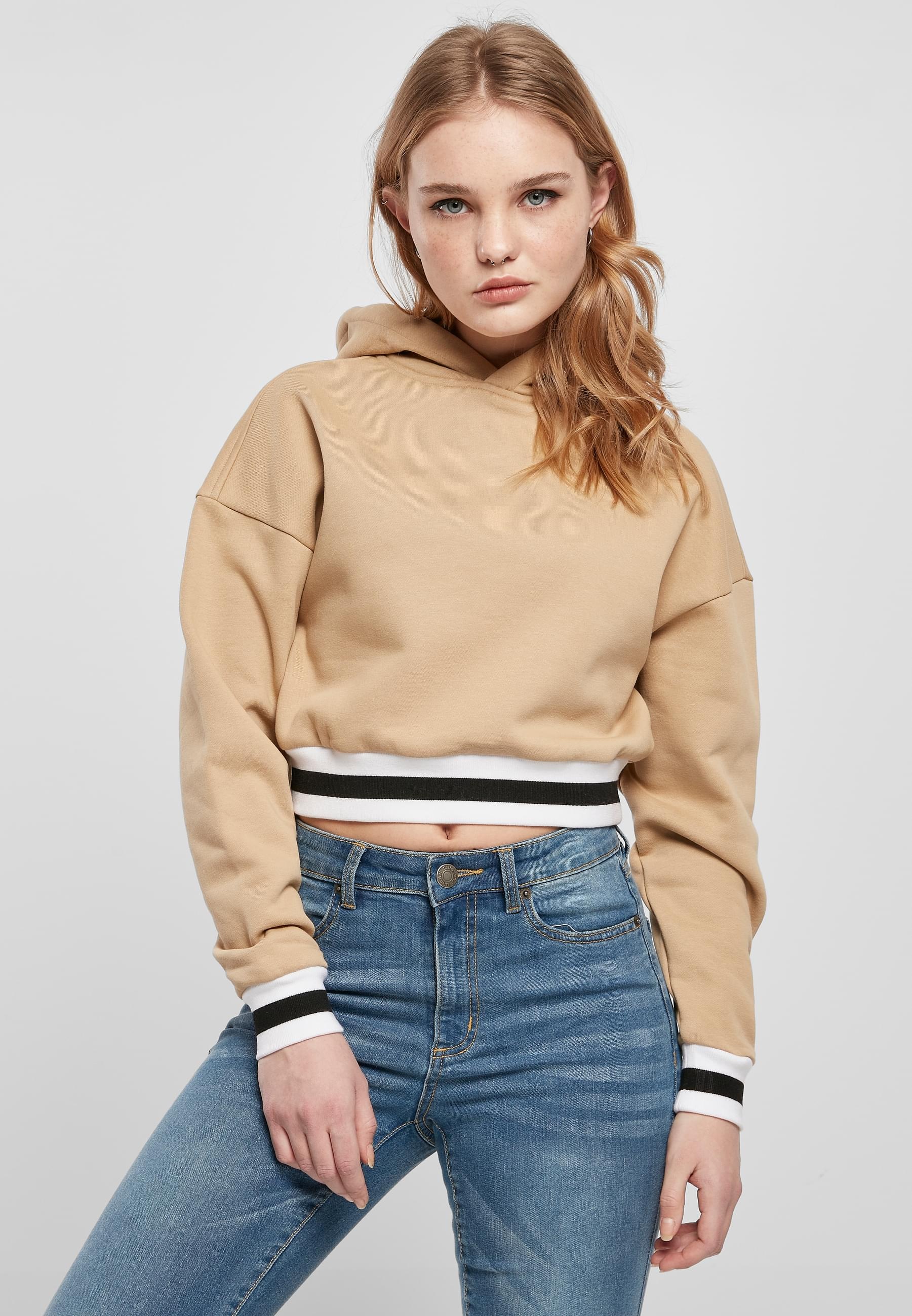 URBAN CLASSICS Kapuzenpullover »Urban Classics Damen Ladies Short College Hoody«, (1 tlg.)