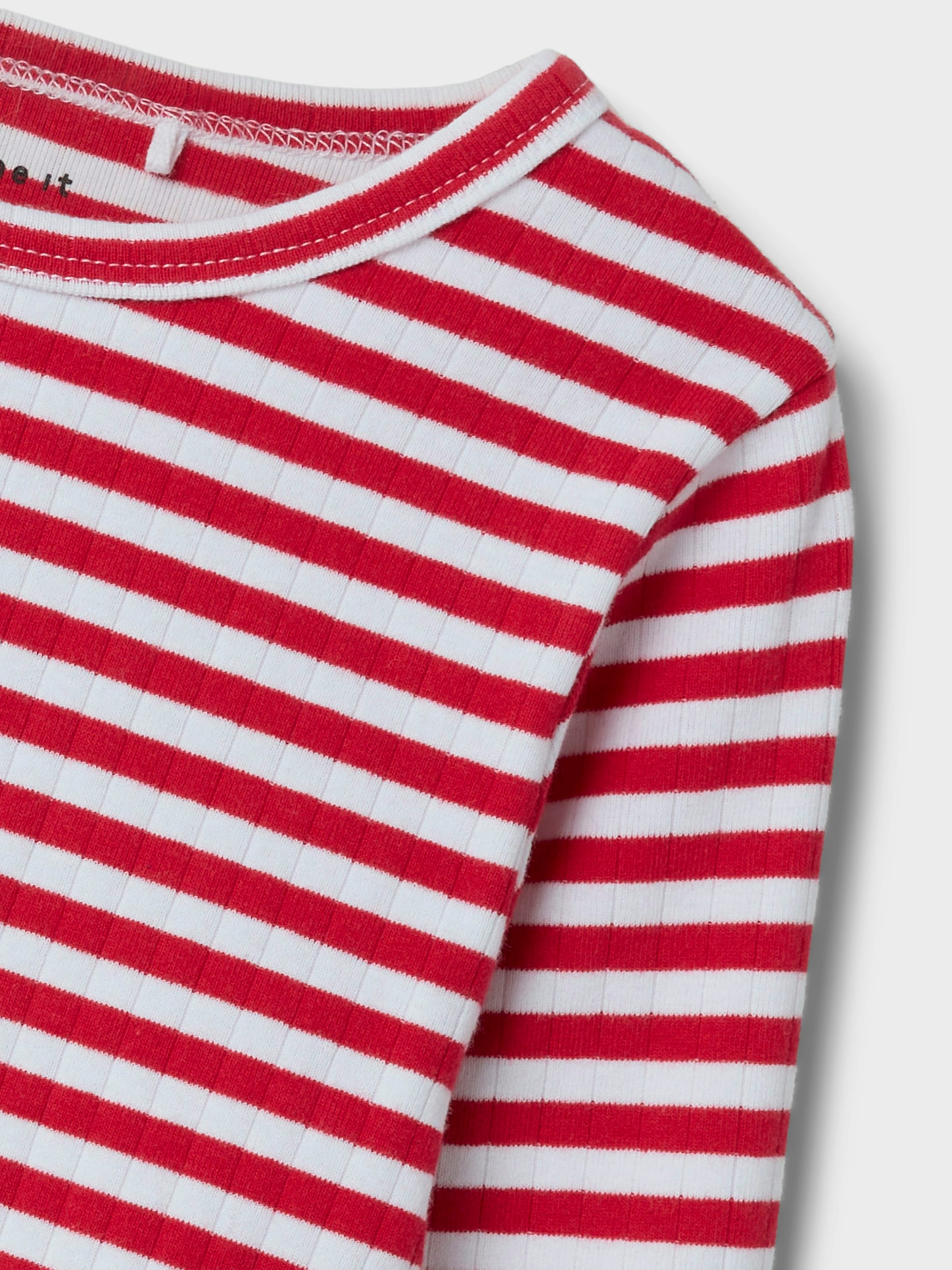 Name It Langarmshirt »NKFSURAJA XSL LS TOP NOOS«, toller Ringel-Look in gerippter Qualität