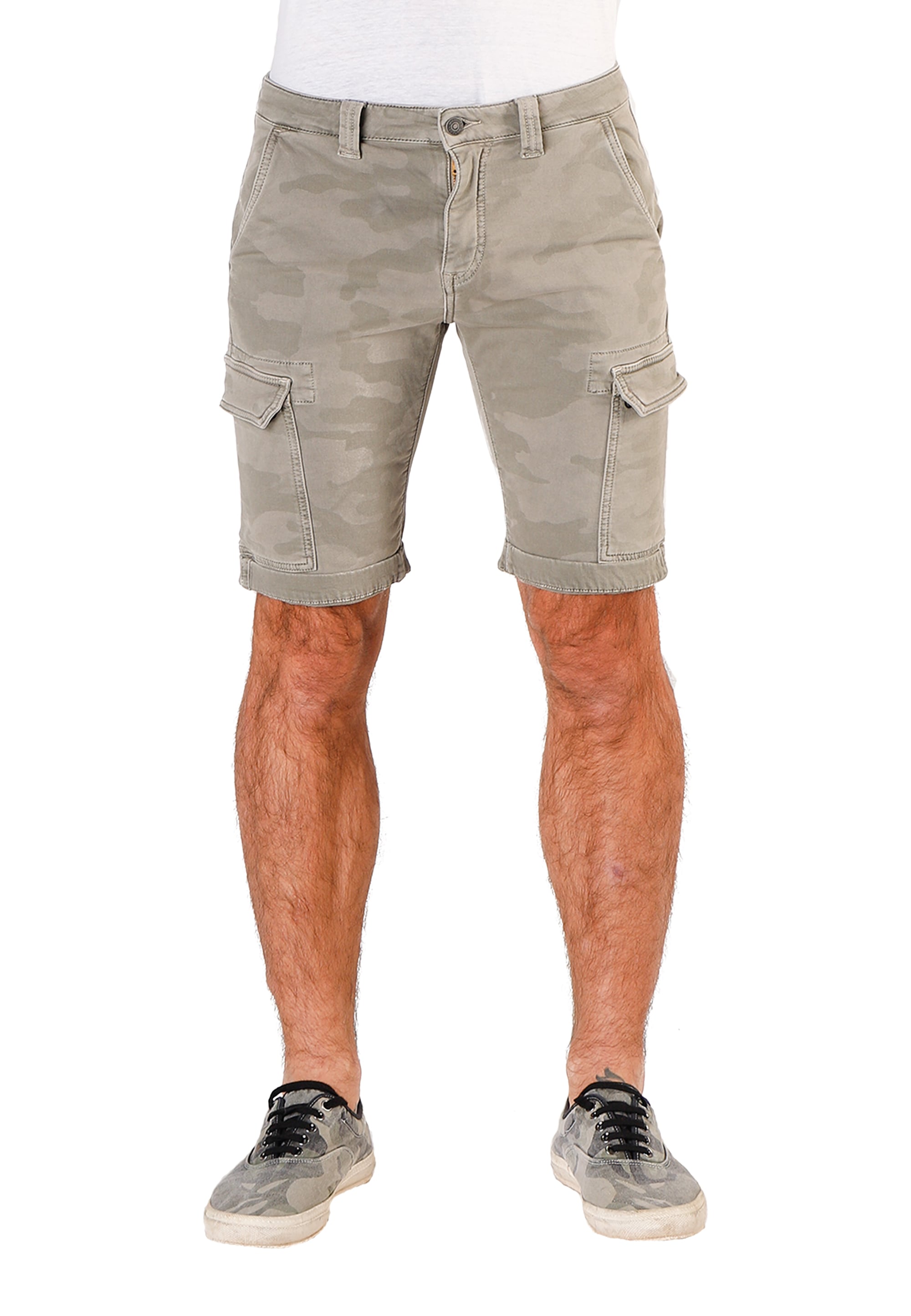 Shorts »DAMON«, in tollem Design