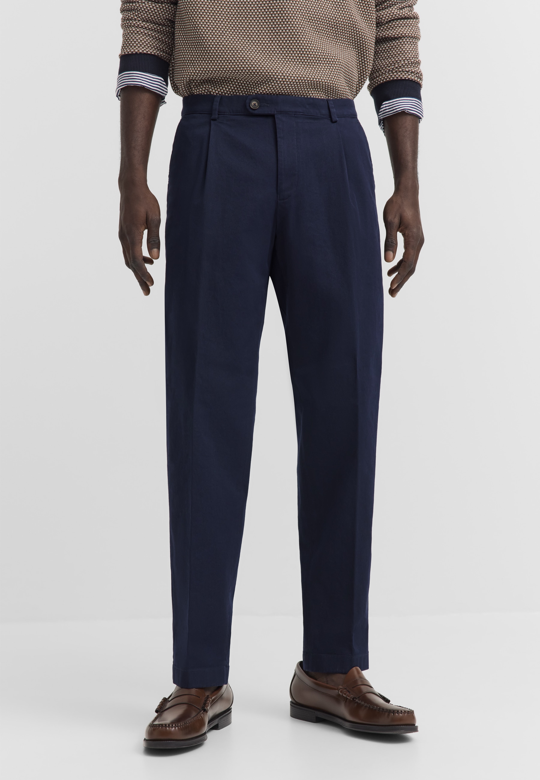 bugatti Bundfaltenhose "Tapered Fit" aus Baumwoll-Stretch