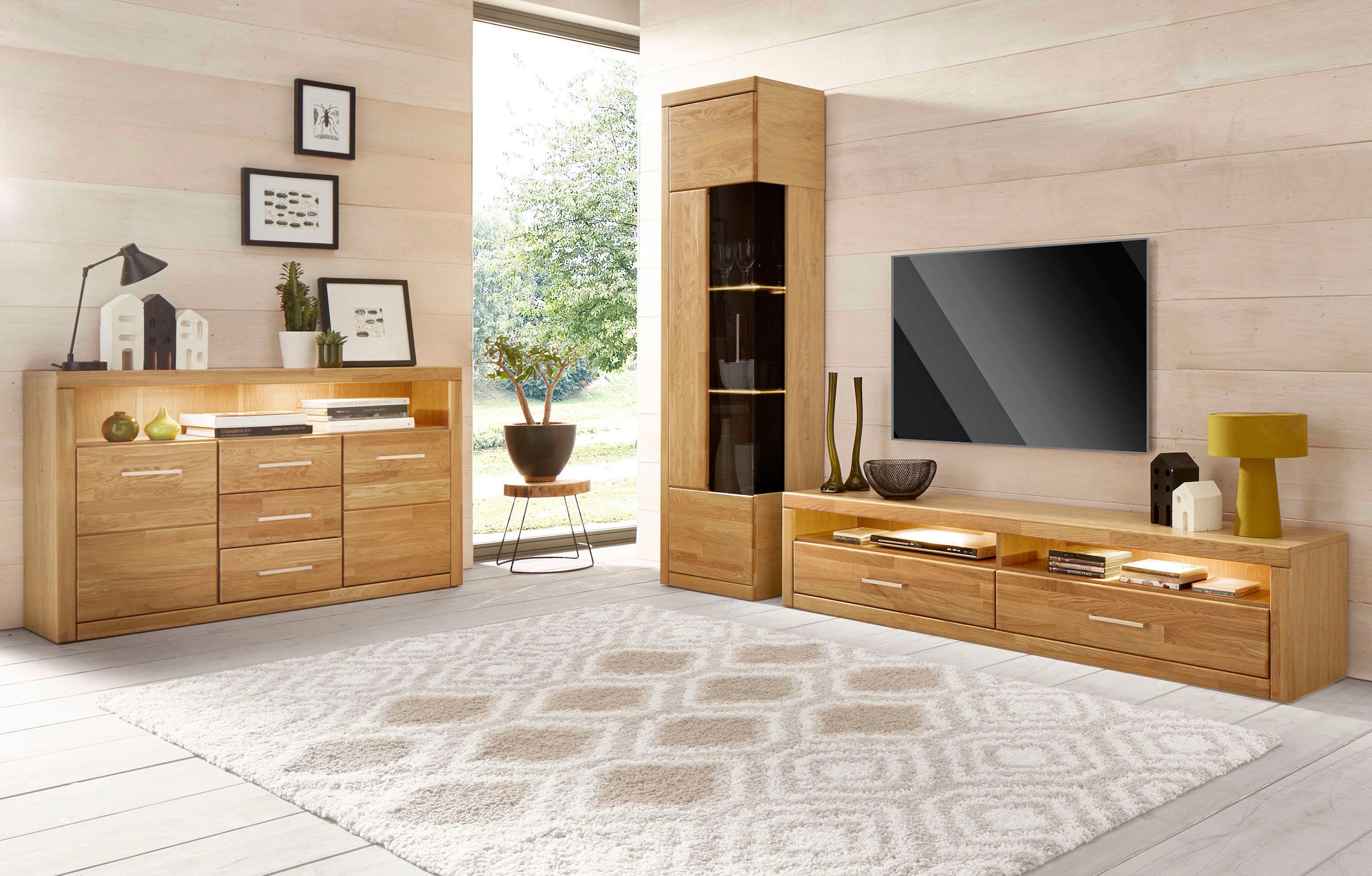 Home affaire Sideboard »Ribe,130cm breit, Fronten Massivholz,5 Fächer«, Holz massiv, Holzwerkstoff, Metall Griffe,2 Türen,3 Schubladen