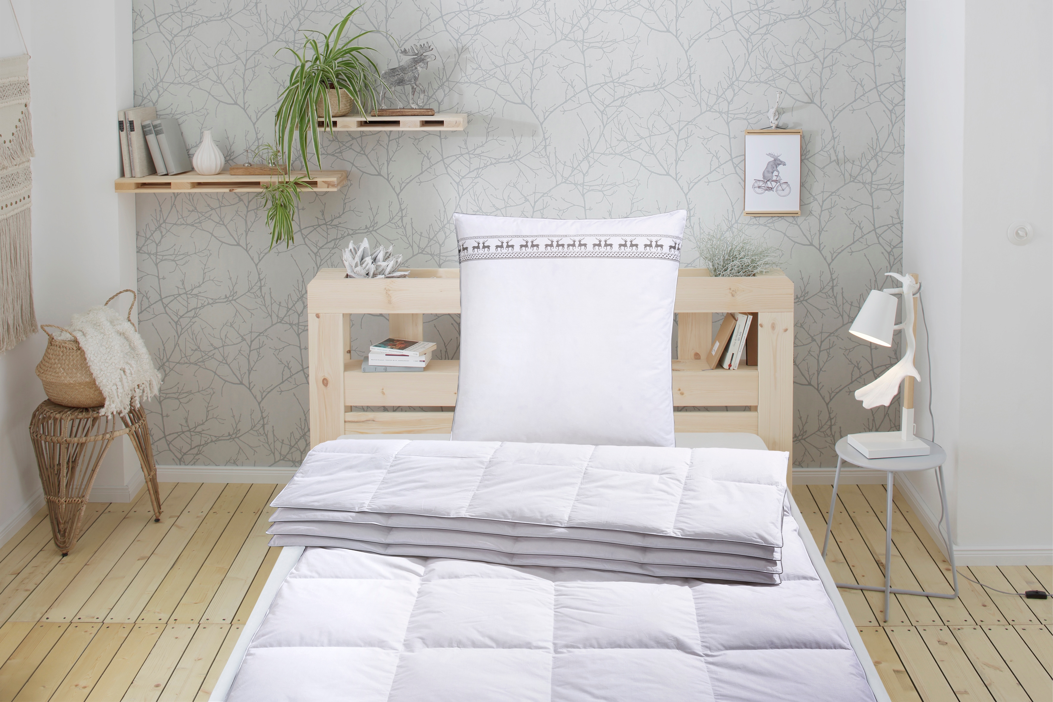 OTTO home Daunenbettdecke + Kopfkissen "Sorsele, Bettdecke 135x200 cm oder 155x220 cm, 2-tlg." Set mit Kissen 80x80 cm, Sommer, Winter, Made in Germany
