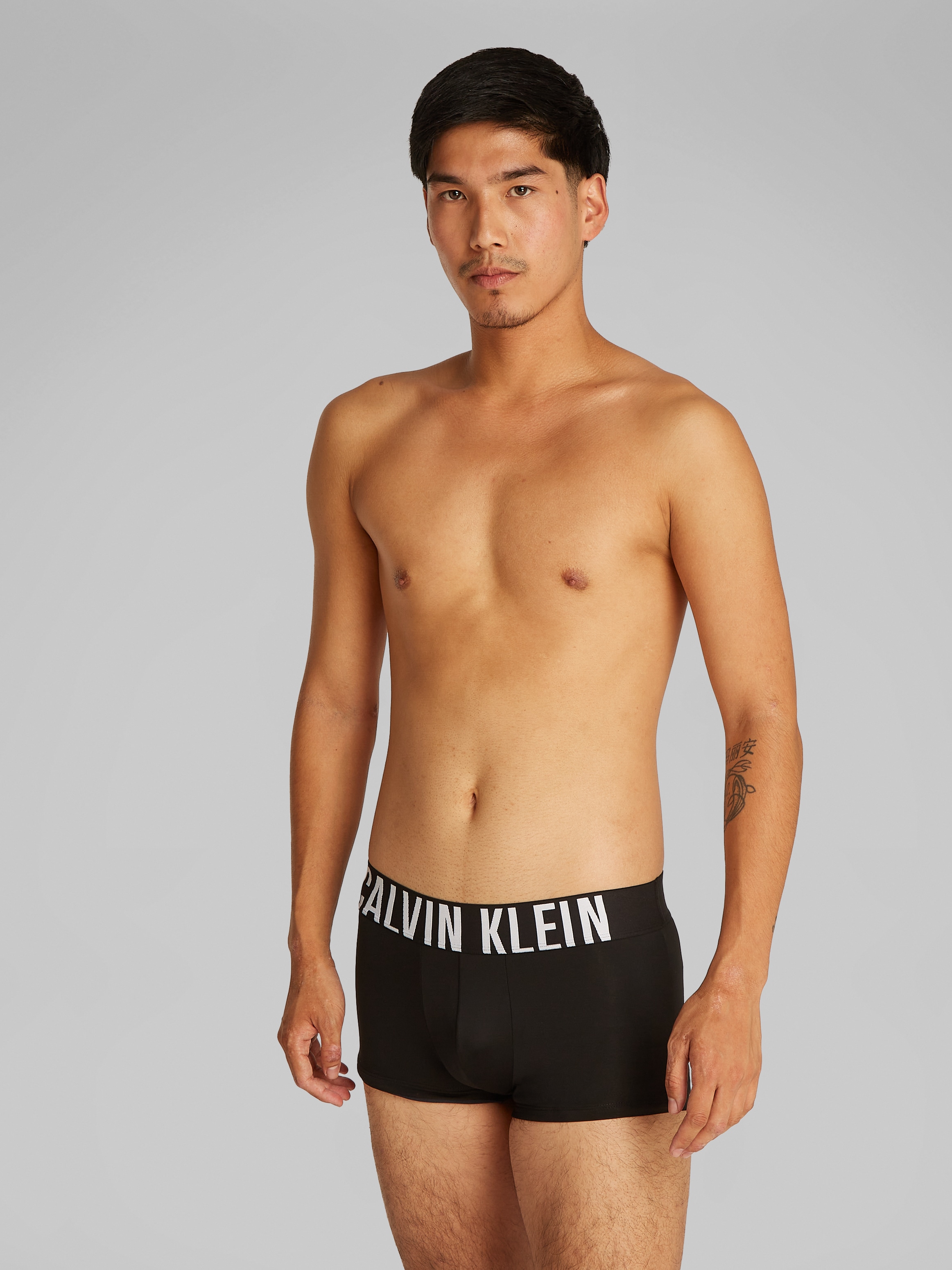 Calvin Klein Underwear Trunk »LOW RISE TRUNK 3PK«, (Packung, 3 St., 3er-Pack), mit Logobund