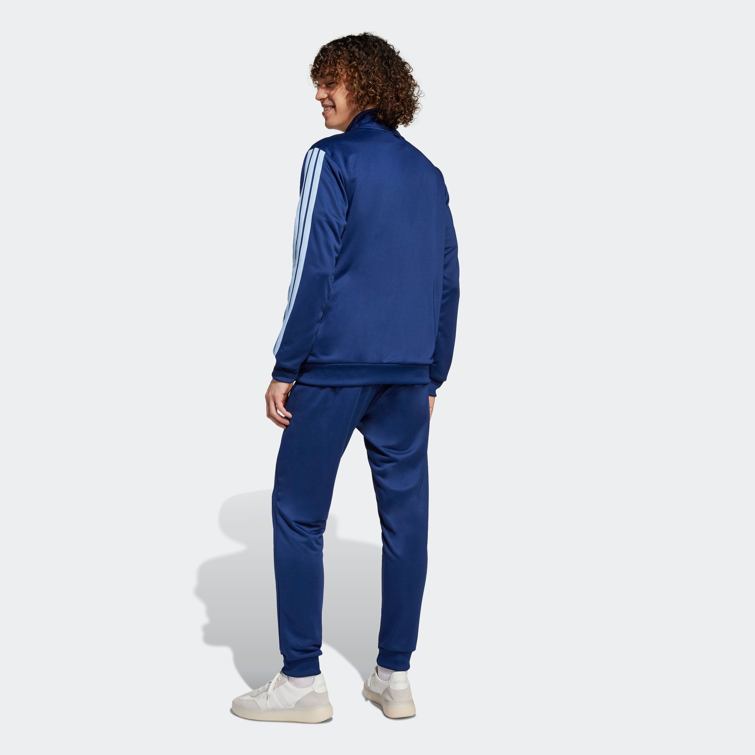 adidas Sportswear Trainingsanzug »M 3S FT TT TS«, (2 tlg.), drei Streifen Tracksuit aus weichem French-Terry-Material