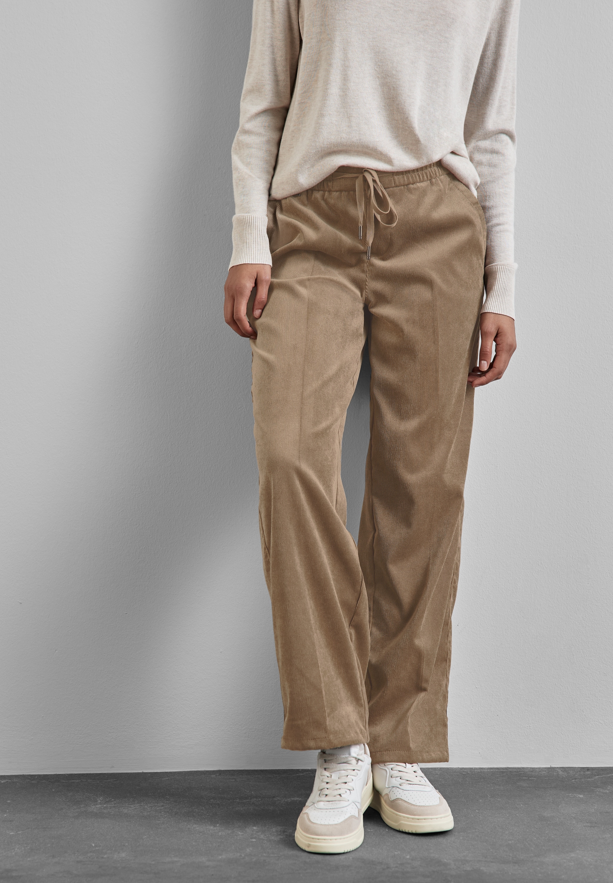 Cordhose, High Waist