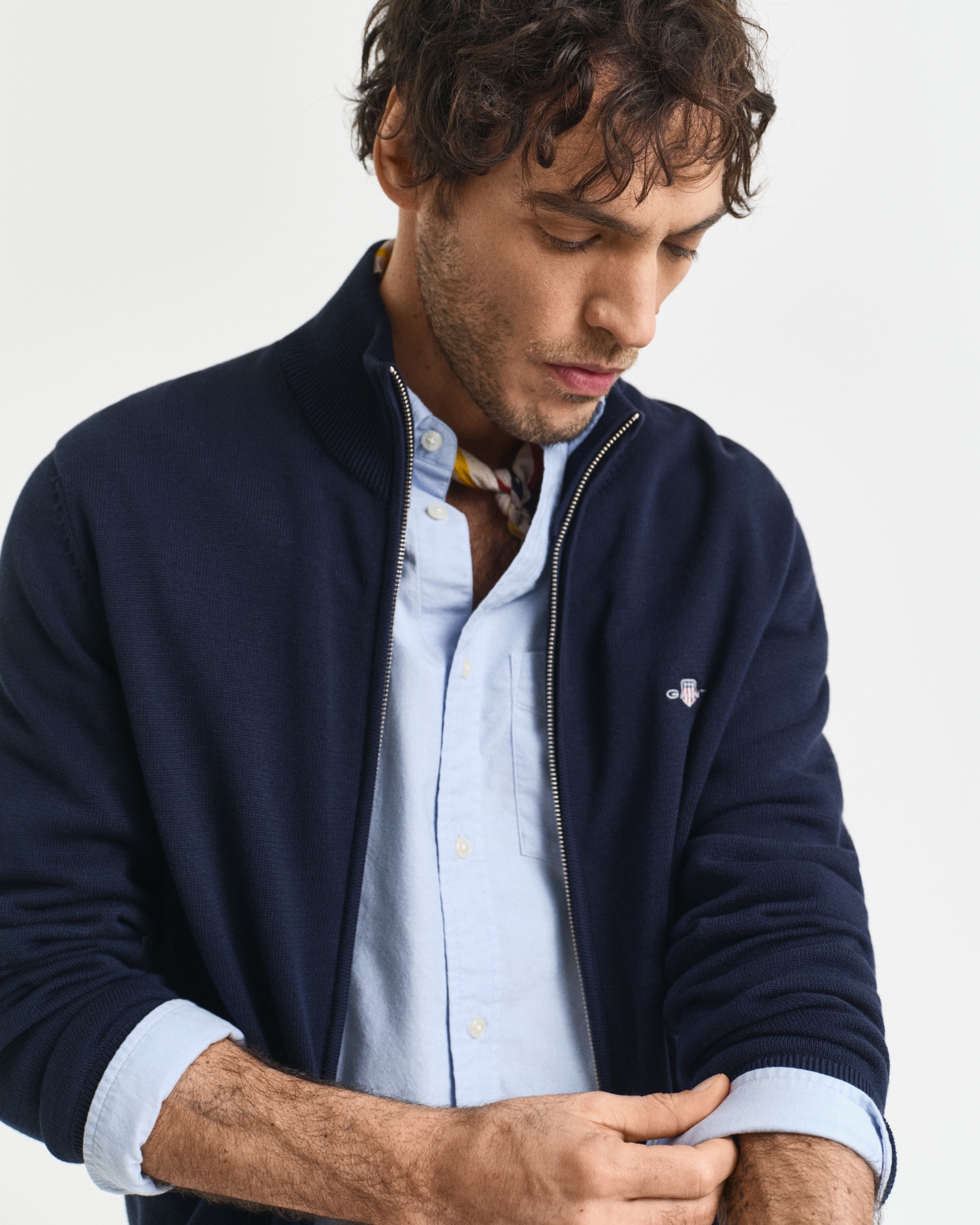 Gant Cardigan »CASUAL COTTON ZIP CARDIGAN«, Mit Rippbündchen an Stehkragen, Ärmeln und Saum
