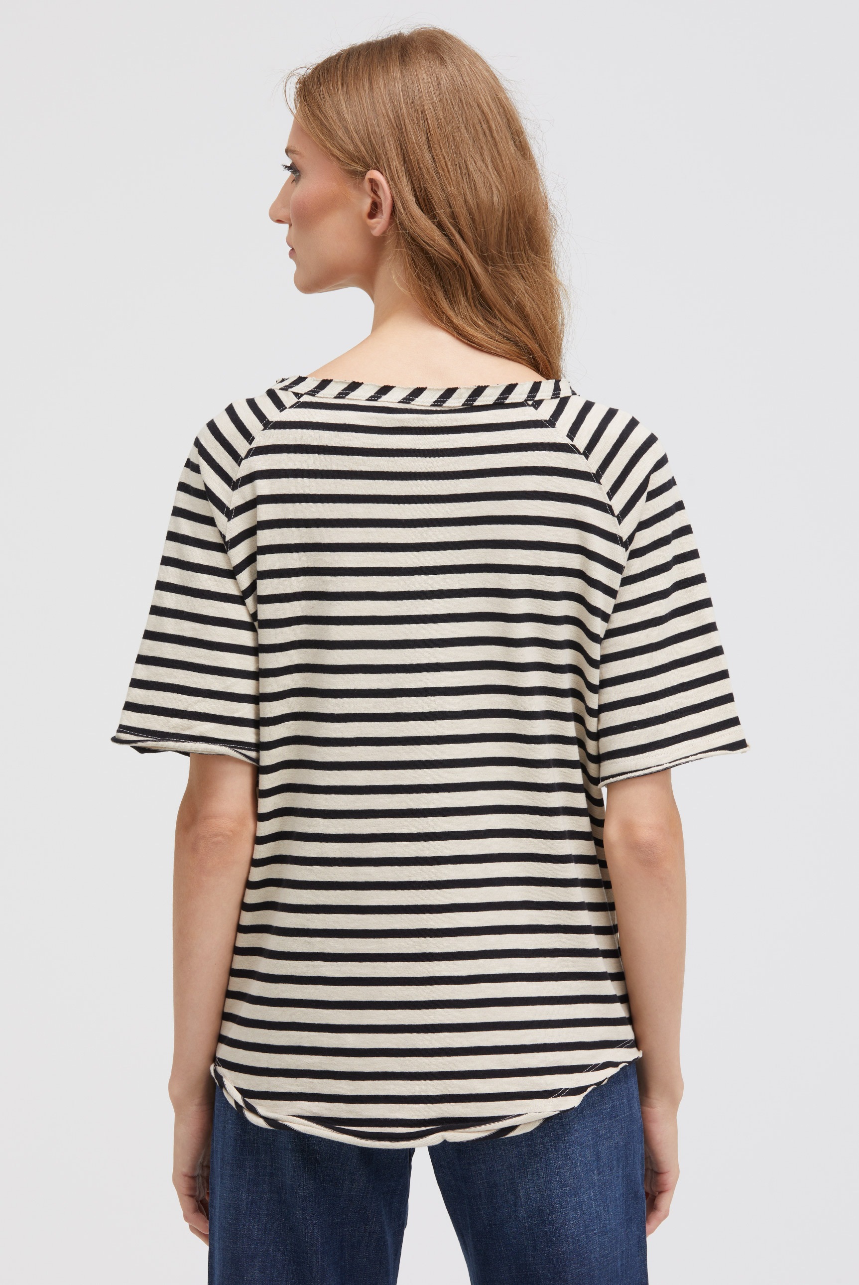 Smith & Soul Rundhalsshirt, mit offener Kante am Ausschnitt