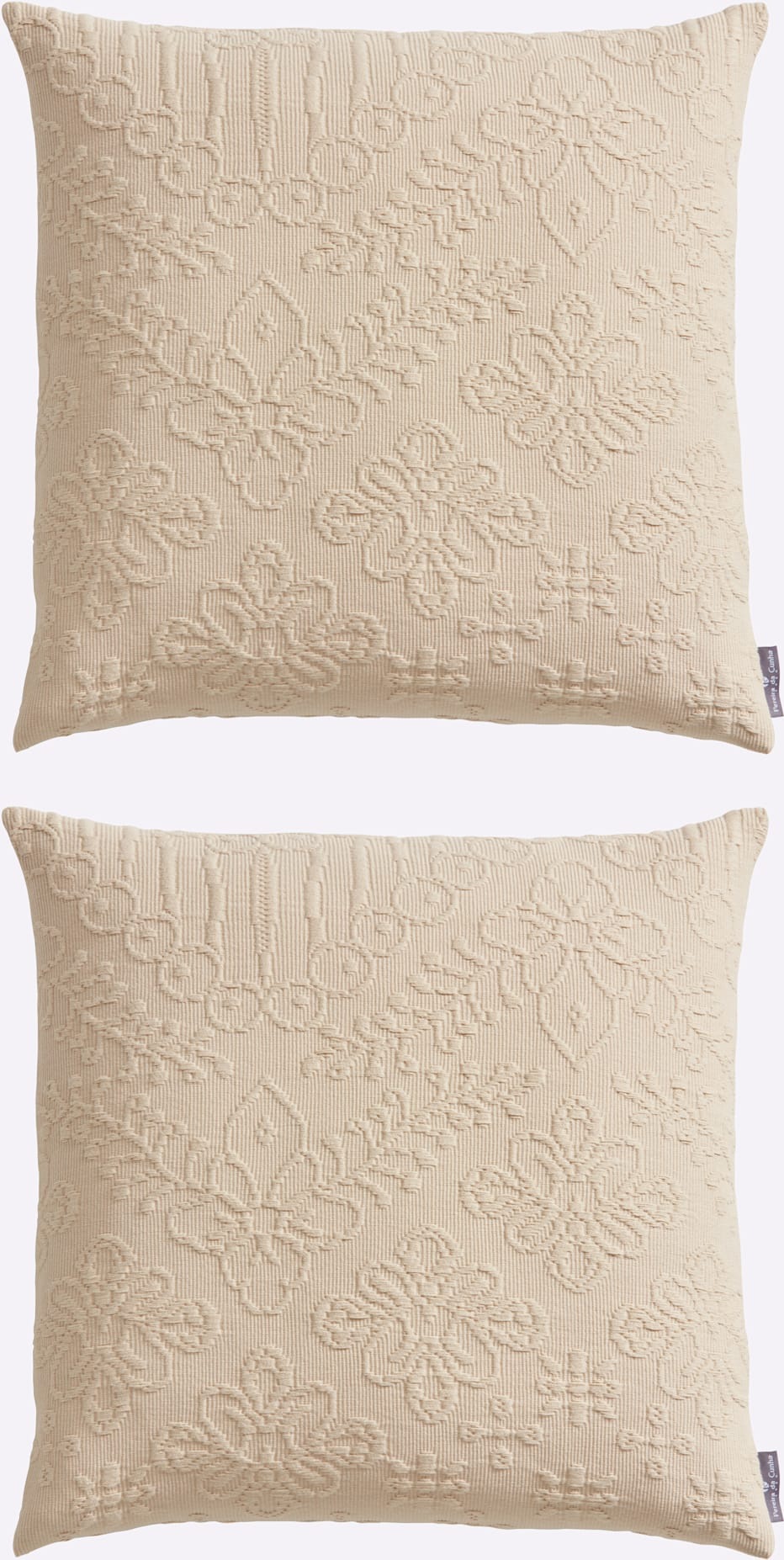 Thumbnail - Pereira da Chuna Bettüberwurf