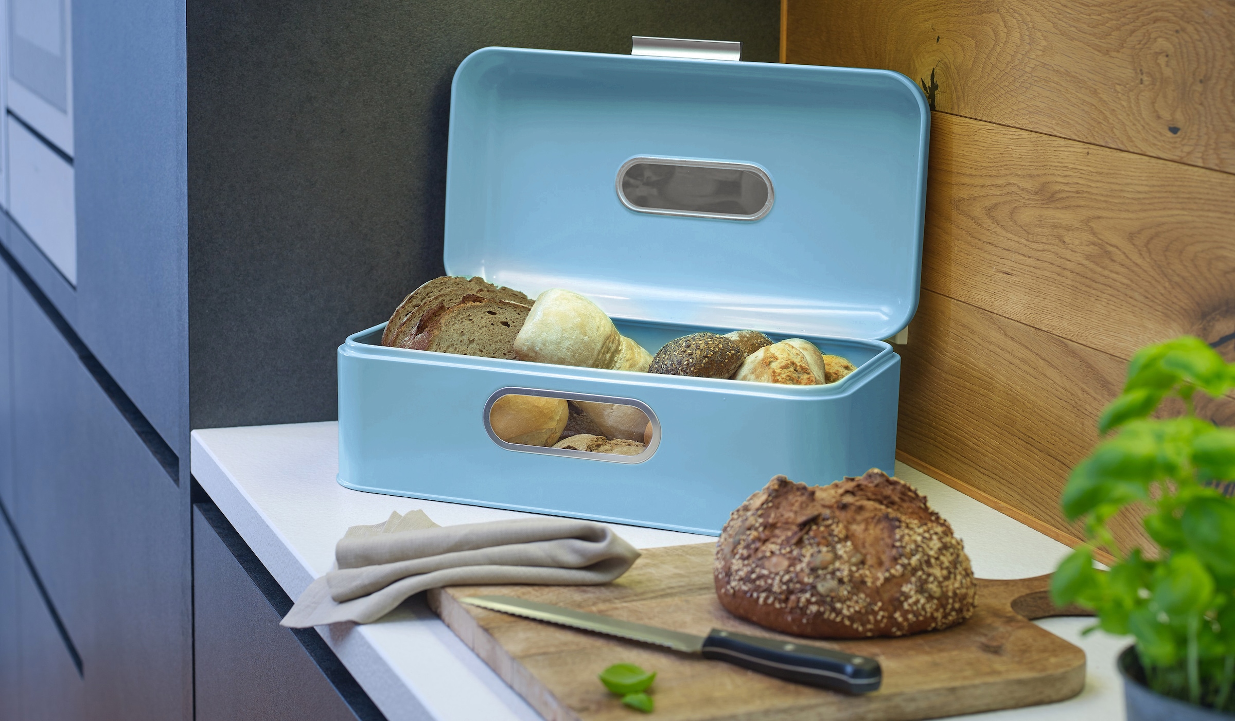 ECHTWERK Brotkasten »Retro-Brotbox aus Metall "big"«, (1 tlg.), Brotbehälter im Retro-Design, 2 praktische Sichtfenster