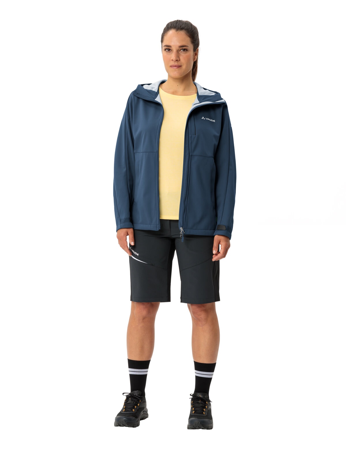 VAUDE Softshelljacke »WOMEN'S ALL YEAR ELOPE SOFTSHELL JACKET II«, (1 St.), Winddicht