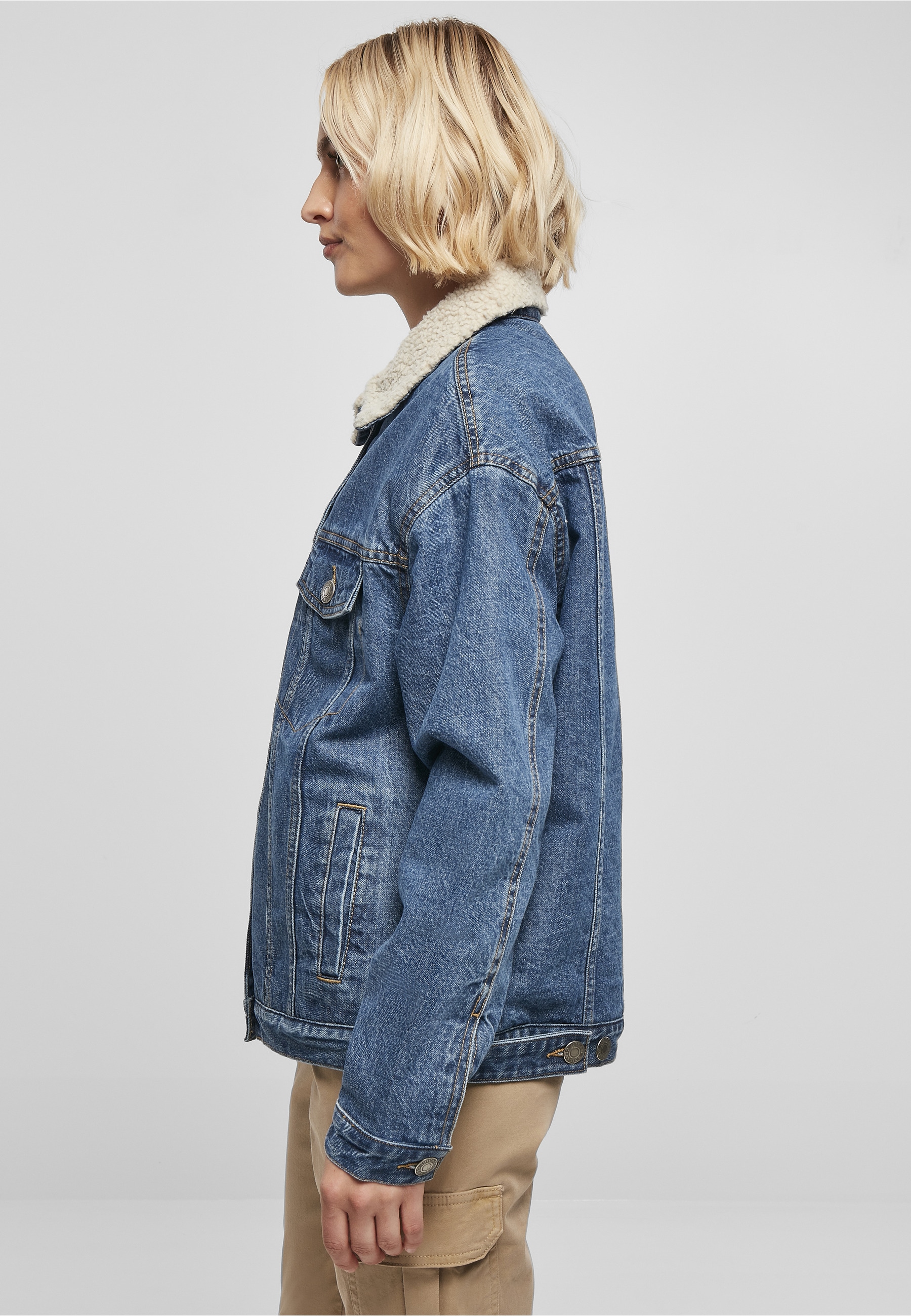 URBAN CLASSICS Jeansjacke »Urban Classics Damen Ladies Oversized Sherpa Denim Jacket« 1 Stk. tlg. ohne Kapuze
