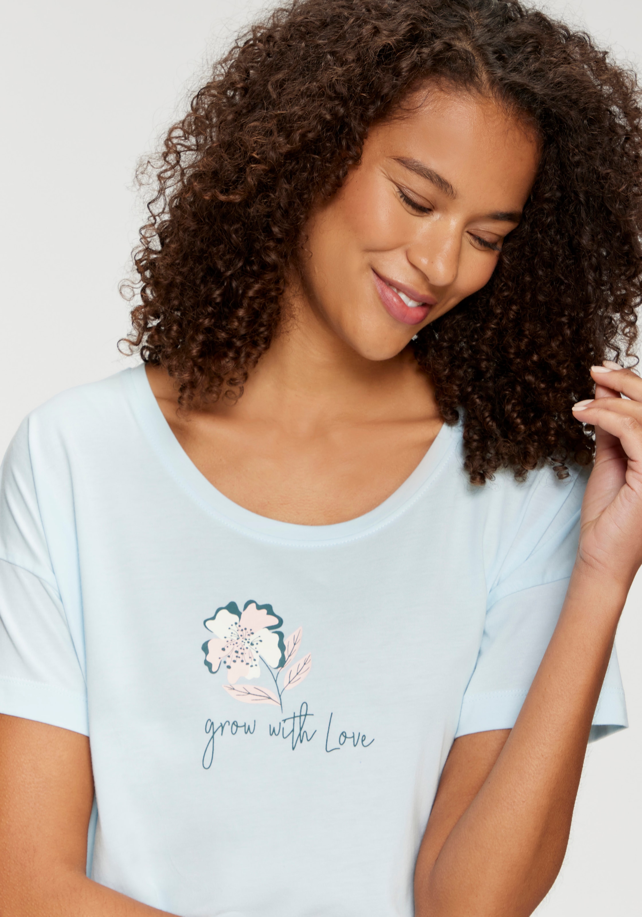 s.Oliver Sleepshirt schöner Frontdruck