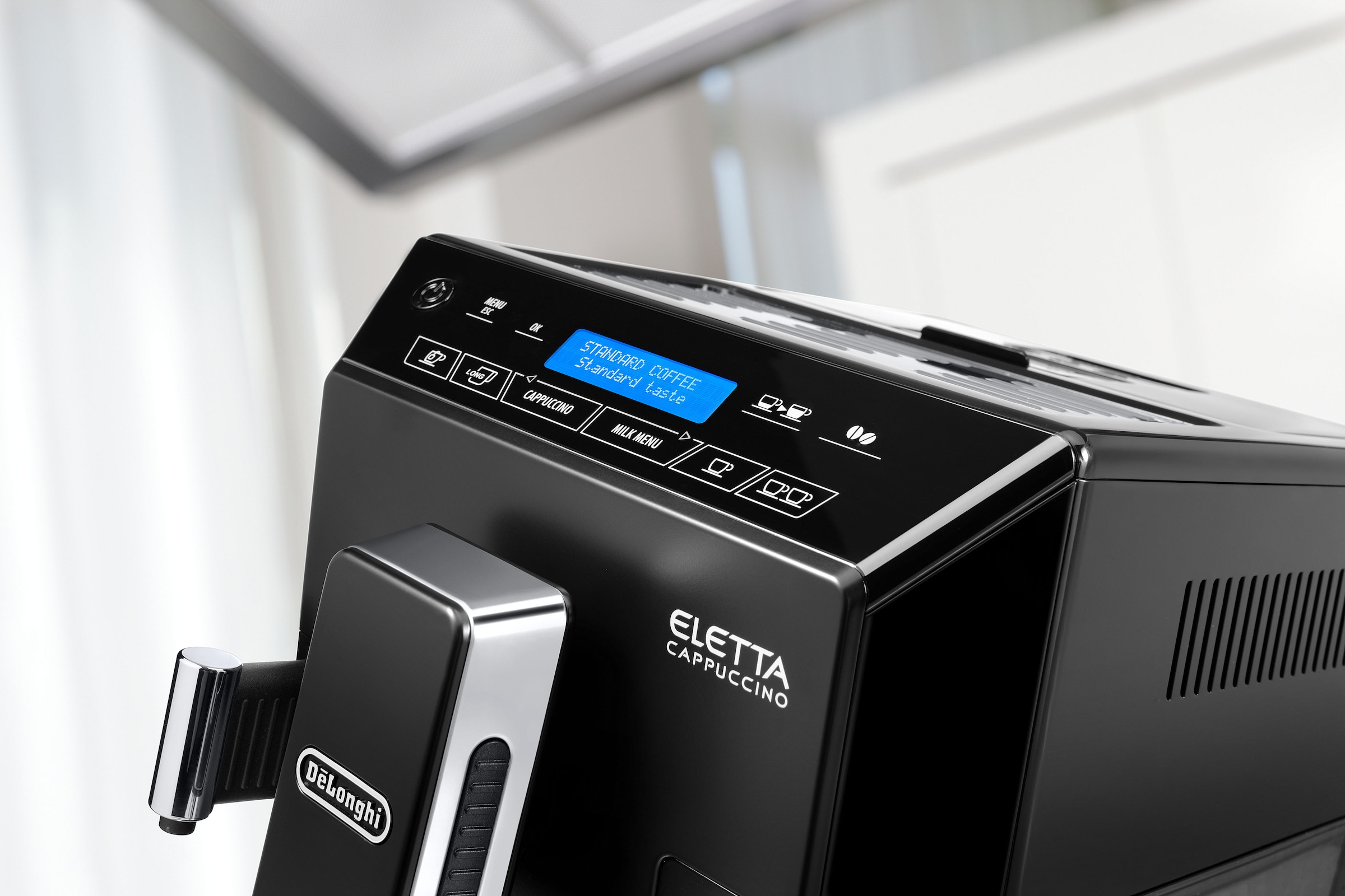 De'Longhi Kaffeevollautomat »Eletta Cappuccino ECAM 44.668.B«