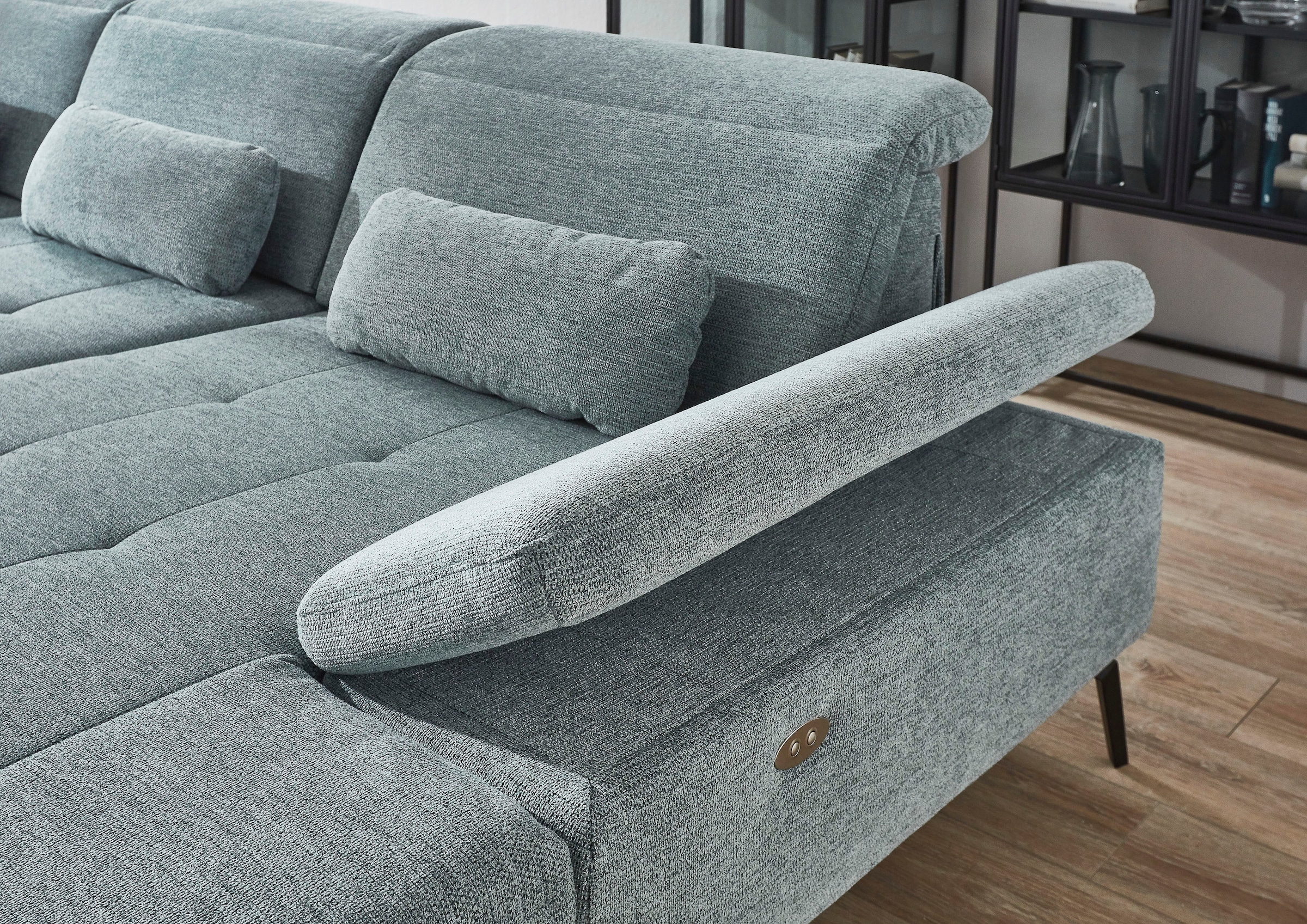 Die PlanBar Ecksofa »MP-IN20126 L-Form mit Kaltschaum-Polsterung«, mit Kopfteilverstellung, optional Sitztiefen- & Armteilverstellung