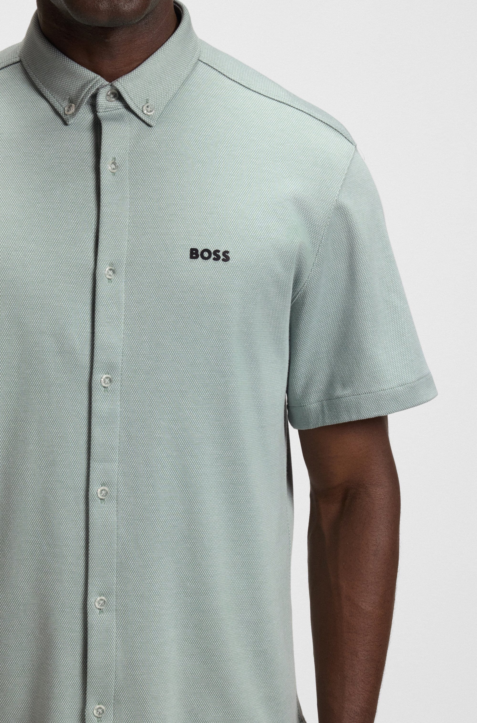 BOSS GREEN Kurzarmhemd »B_MOTION_S«, mit Logoschriftzug auf der Brust