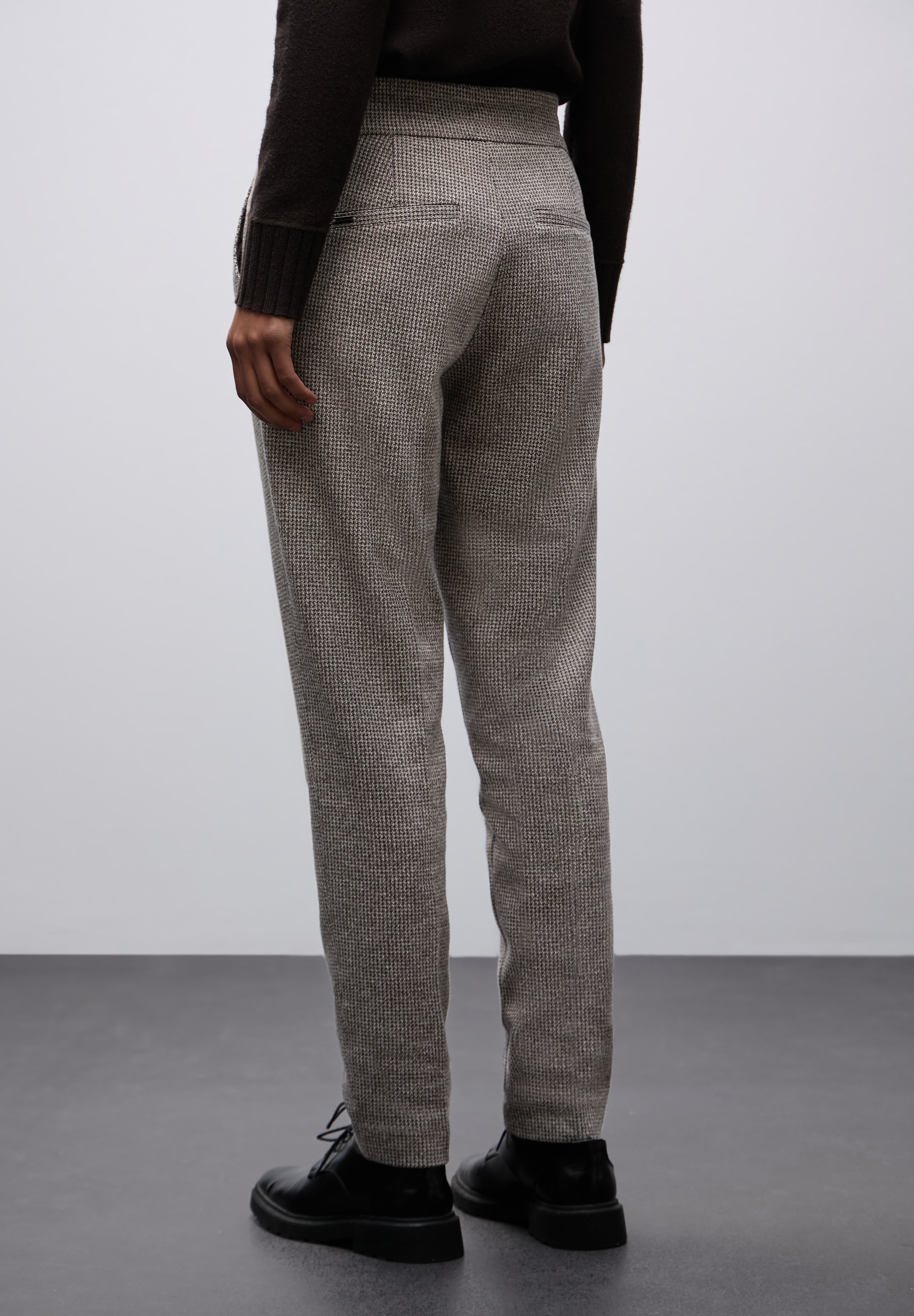 STREET ONE Stoffhose »Style Bonny«  mit elastischem Bund