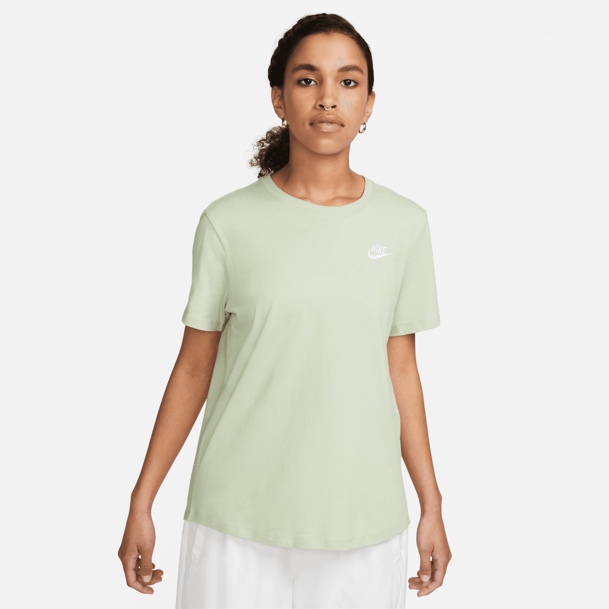 Nike Sportswear T-Shirt "CLUB ESSENTIALS WOMENS T-SHIRT" günstig online kaufen