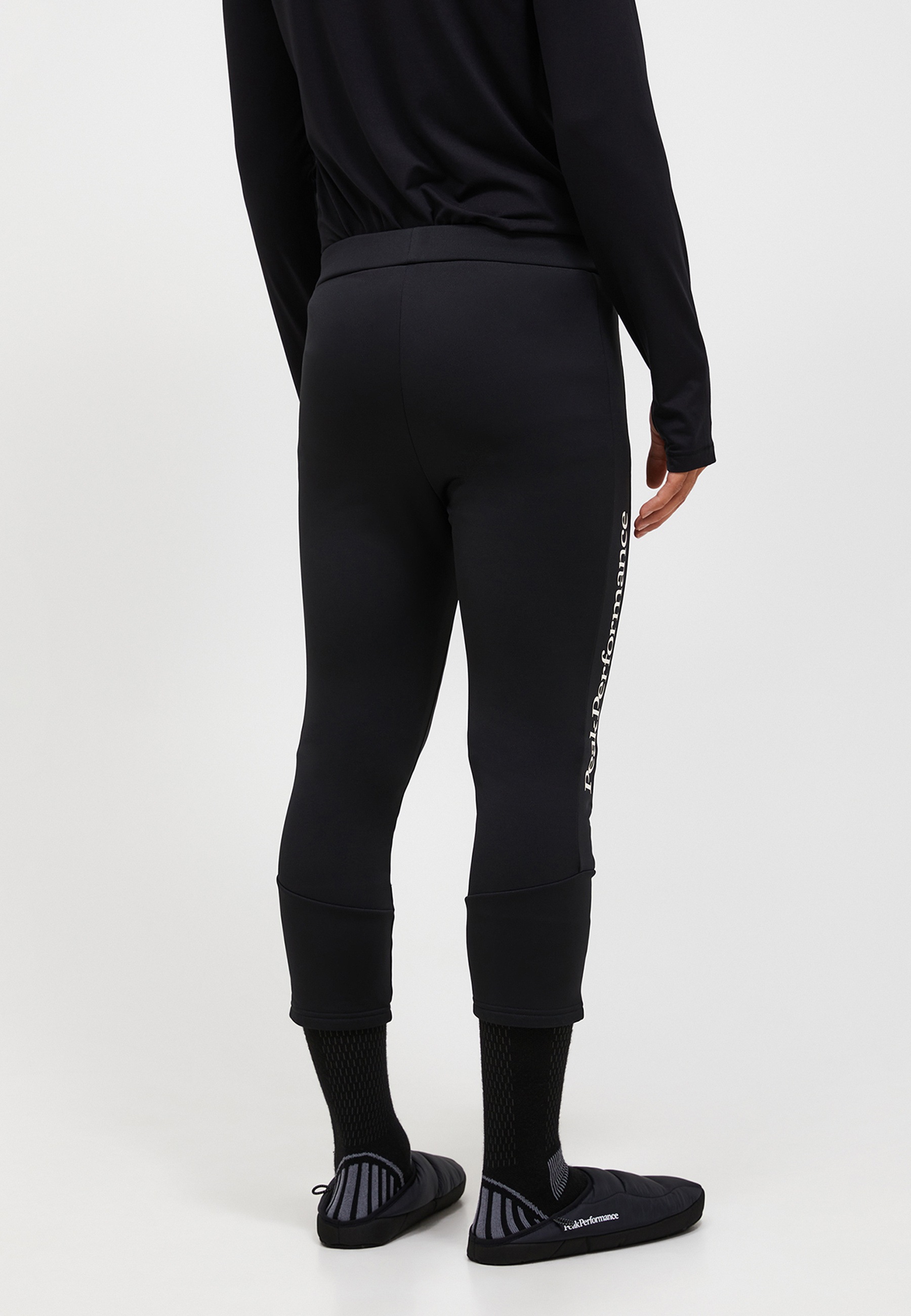 Peak Performance Leggings »M Rider Essentials Pants«  mit Label-Applikationen