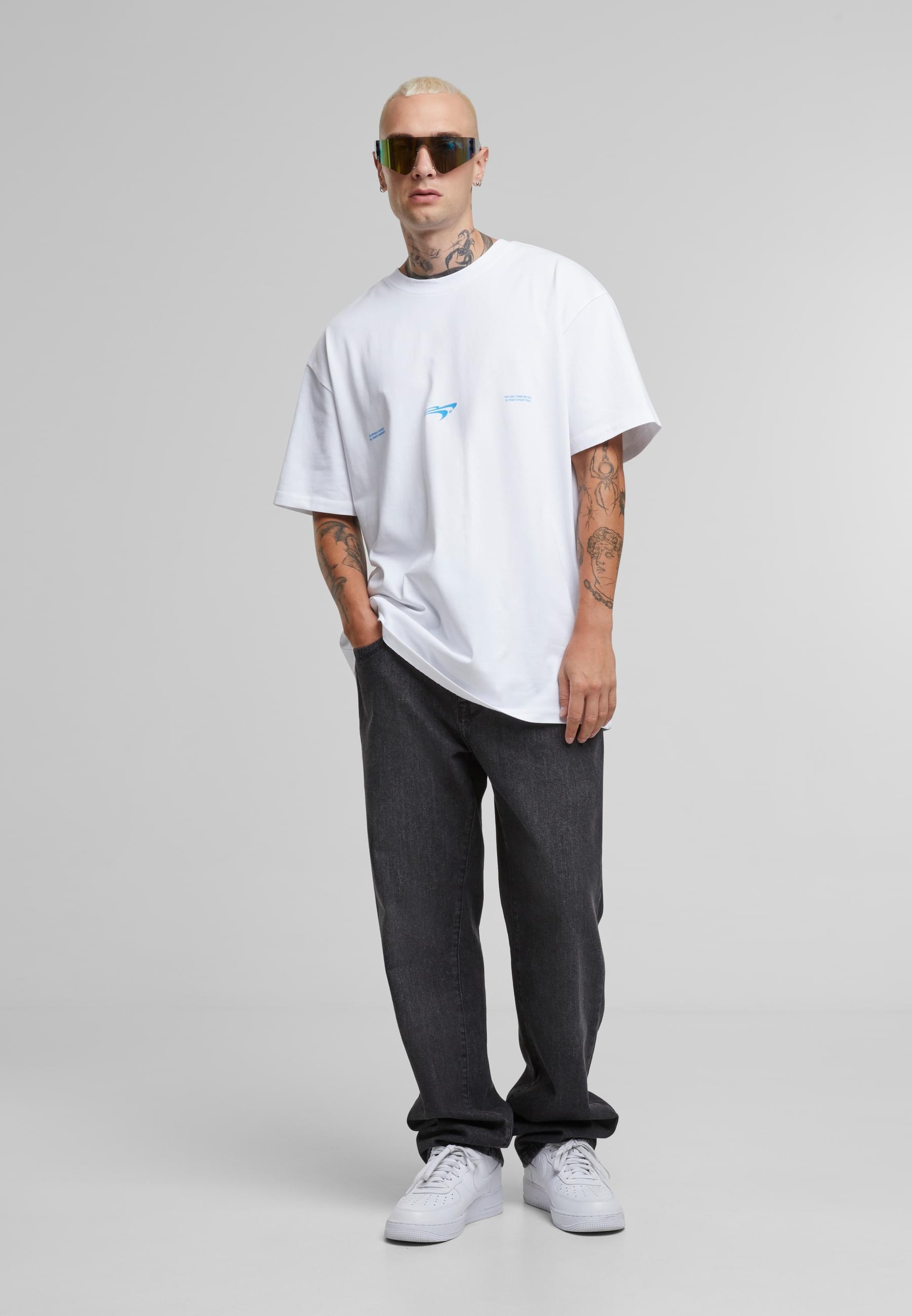 Upscale by Mister Tee T-Shirt »Upscale by Mister Tee Find Love Oversize Tee«, (1 tlg.)