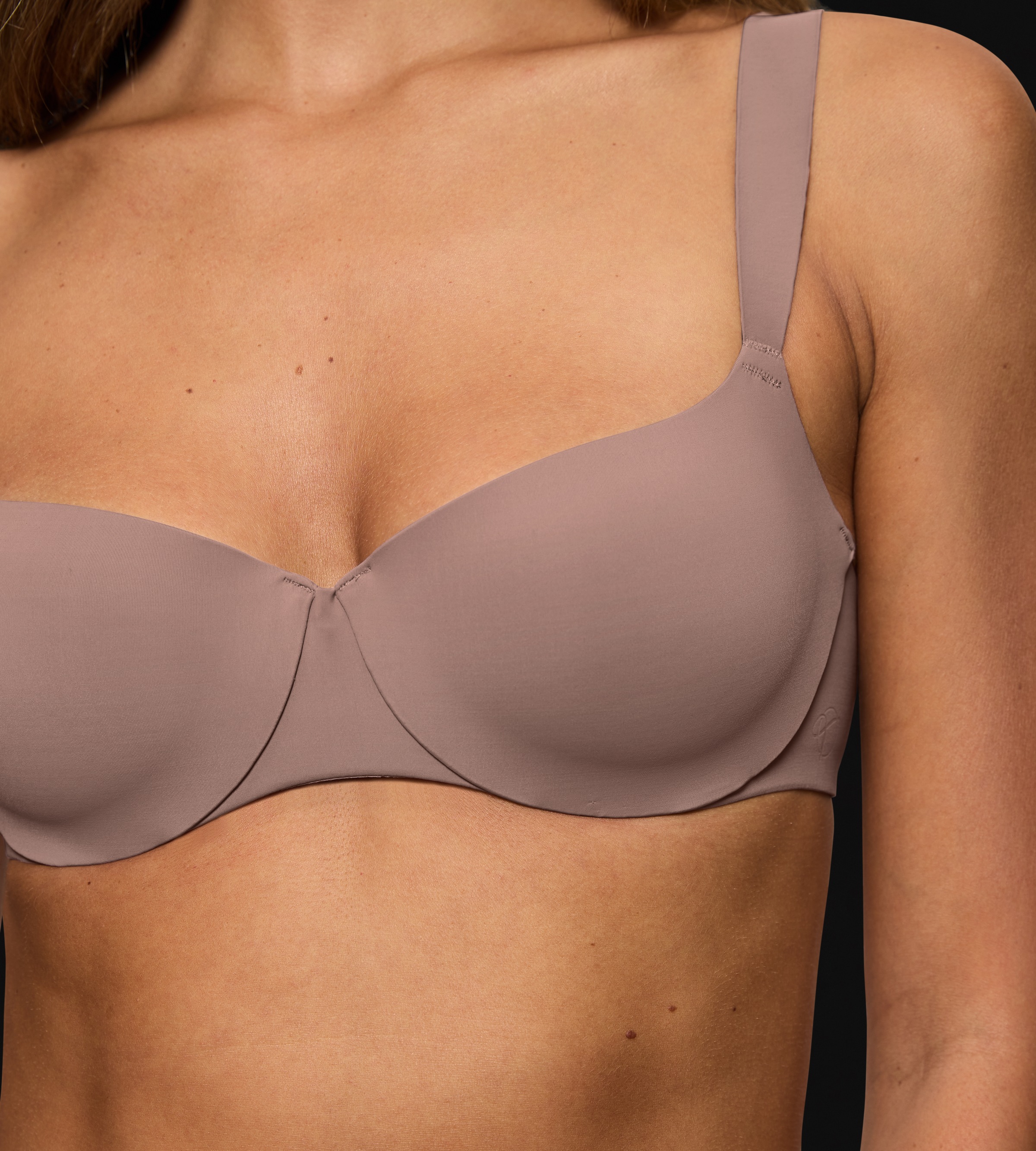 Thumbnail - Triumph Balconette-BH "Body Make-Up Illusion" Komfort Bügel, gefüttert, seidenweiche Microfaser, atmungsaktiv