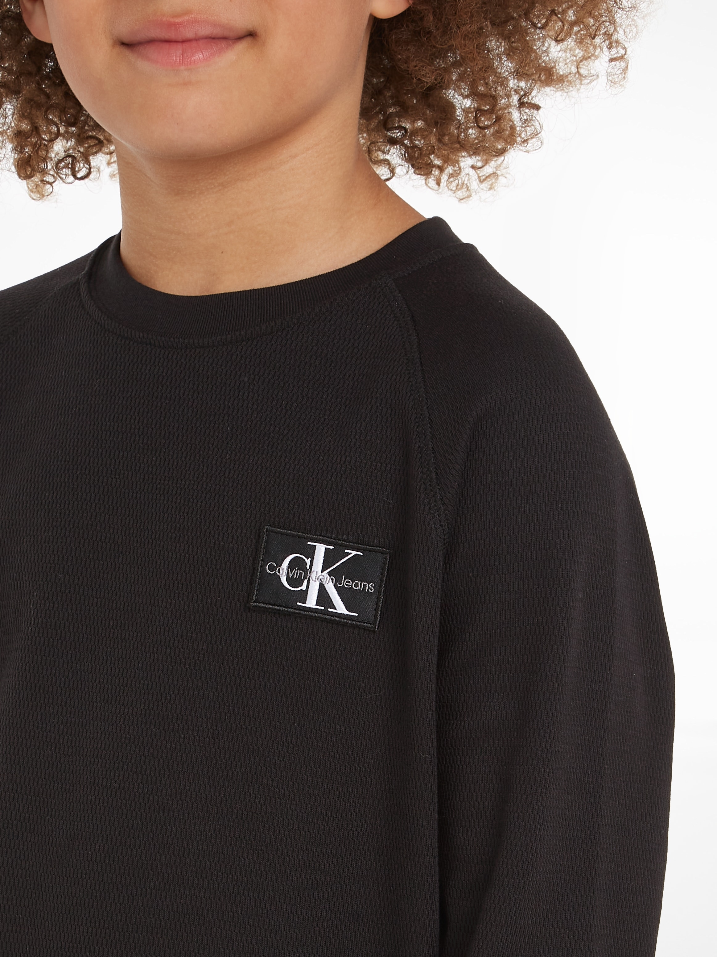 Calvin Klein Jeans Langarmshirt »MODERN WAFFLE BADGE LS T-SHIRT«, für Kinder bis 16 Jahre