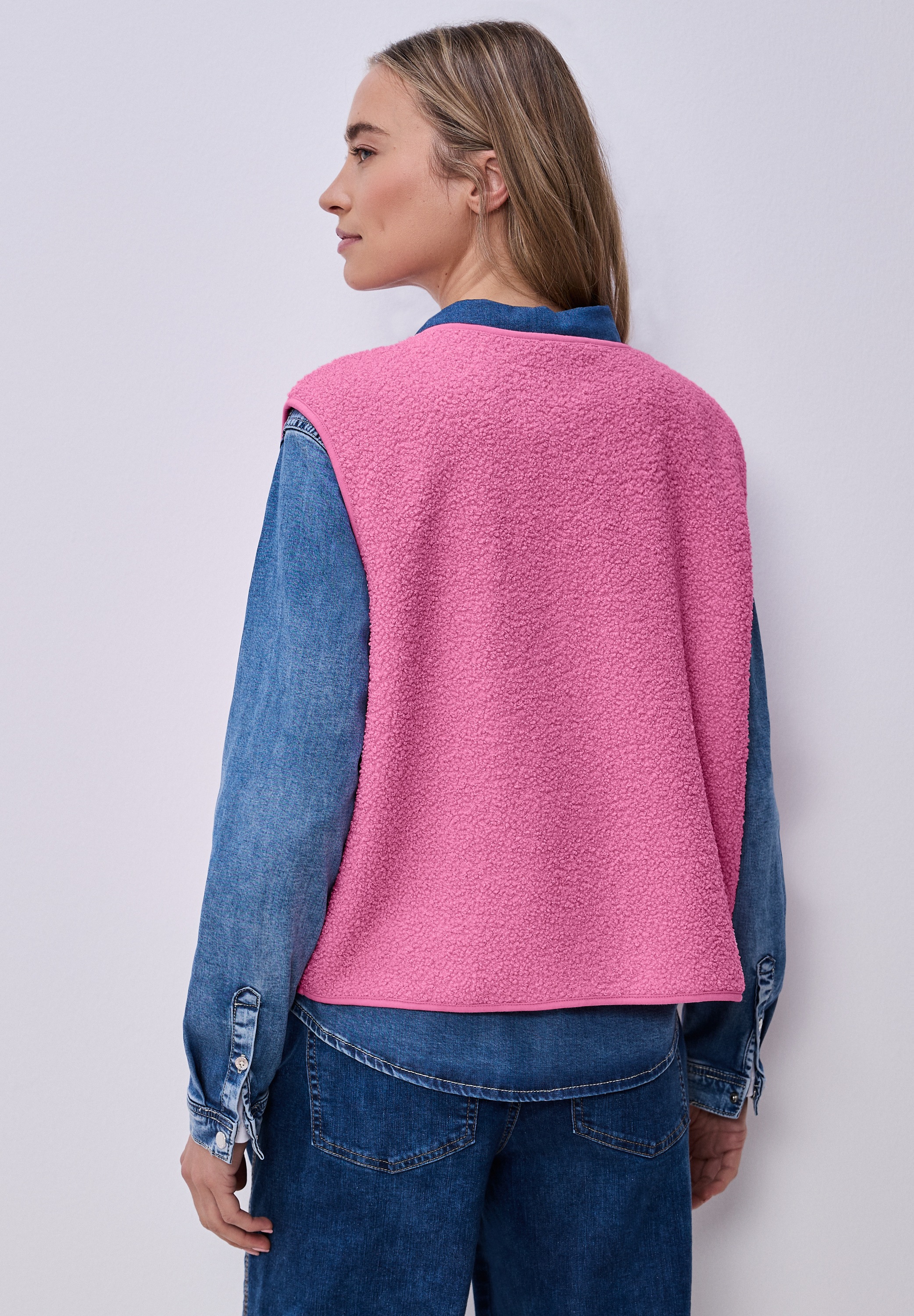 STREET ONE Plüschweste mit V-Neck aus Teddy-Material günstig online kaufen