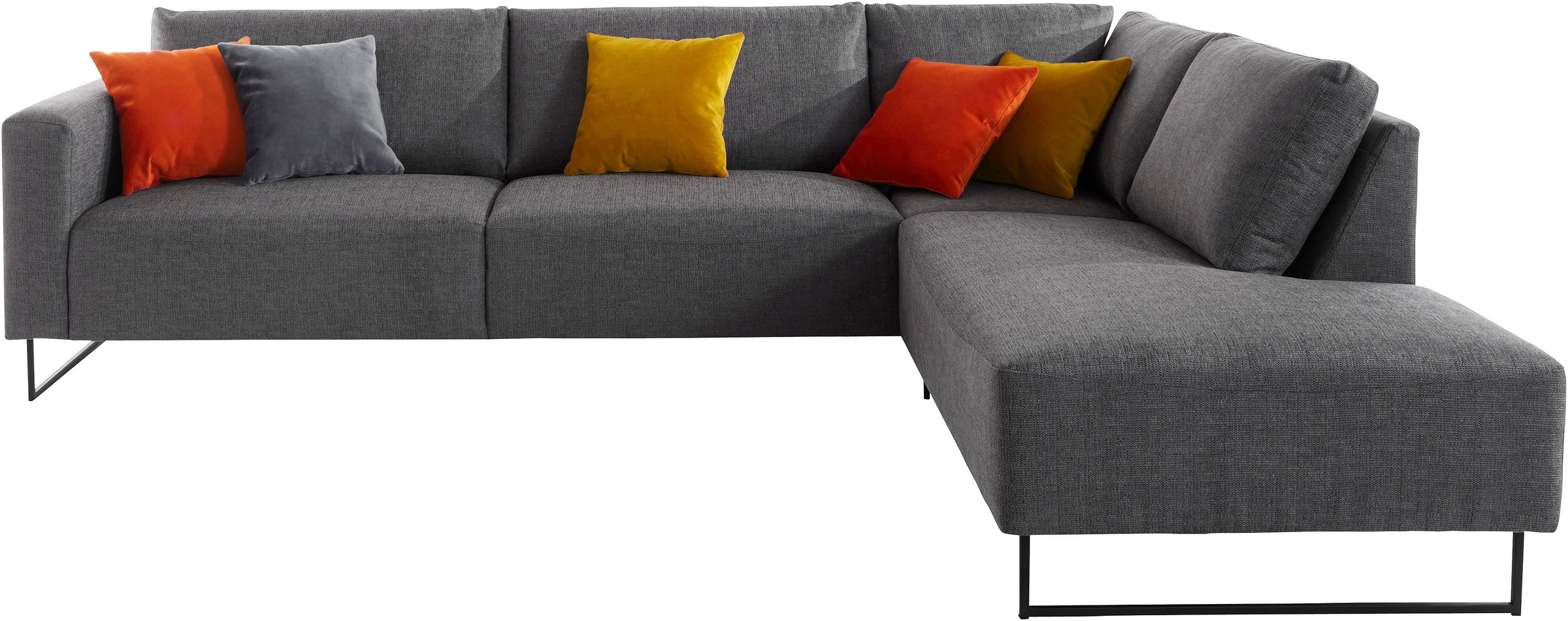 Places of Style Ecksofa »Jagger«, inklusive Zierkissen in Samtoptik, mit Metall Beinen kaufen