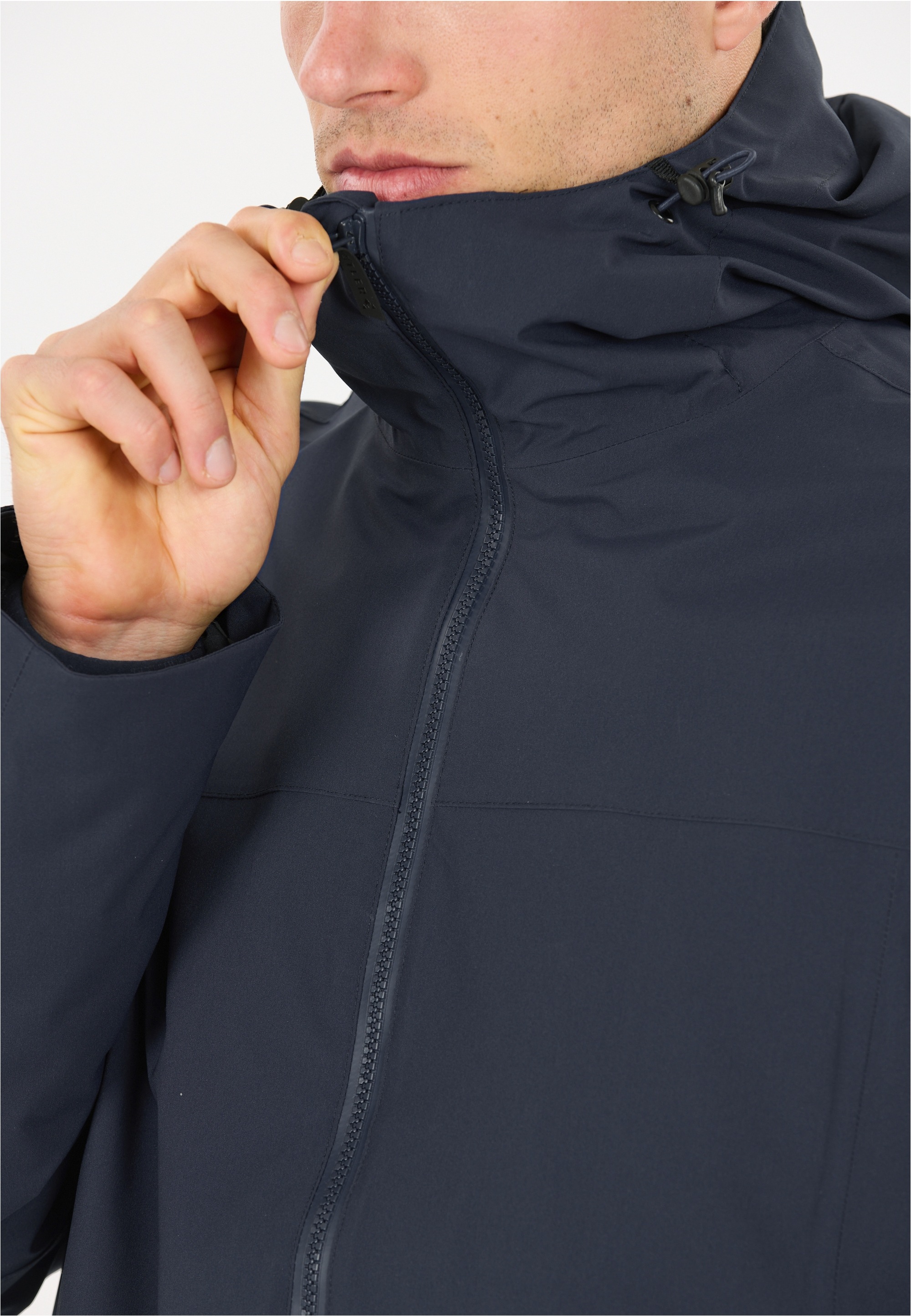 WHISTLER Outdoorjacke »Clive« mit wasserabweisender Beschichtung