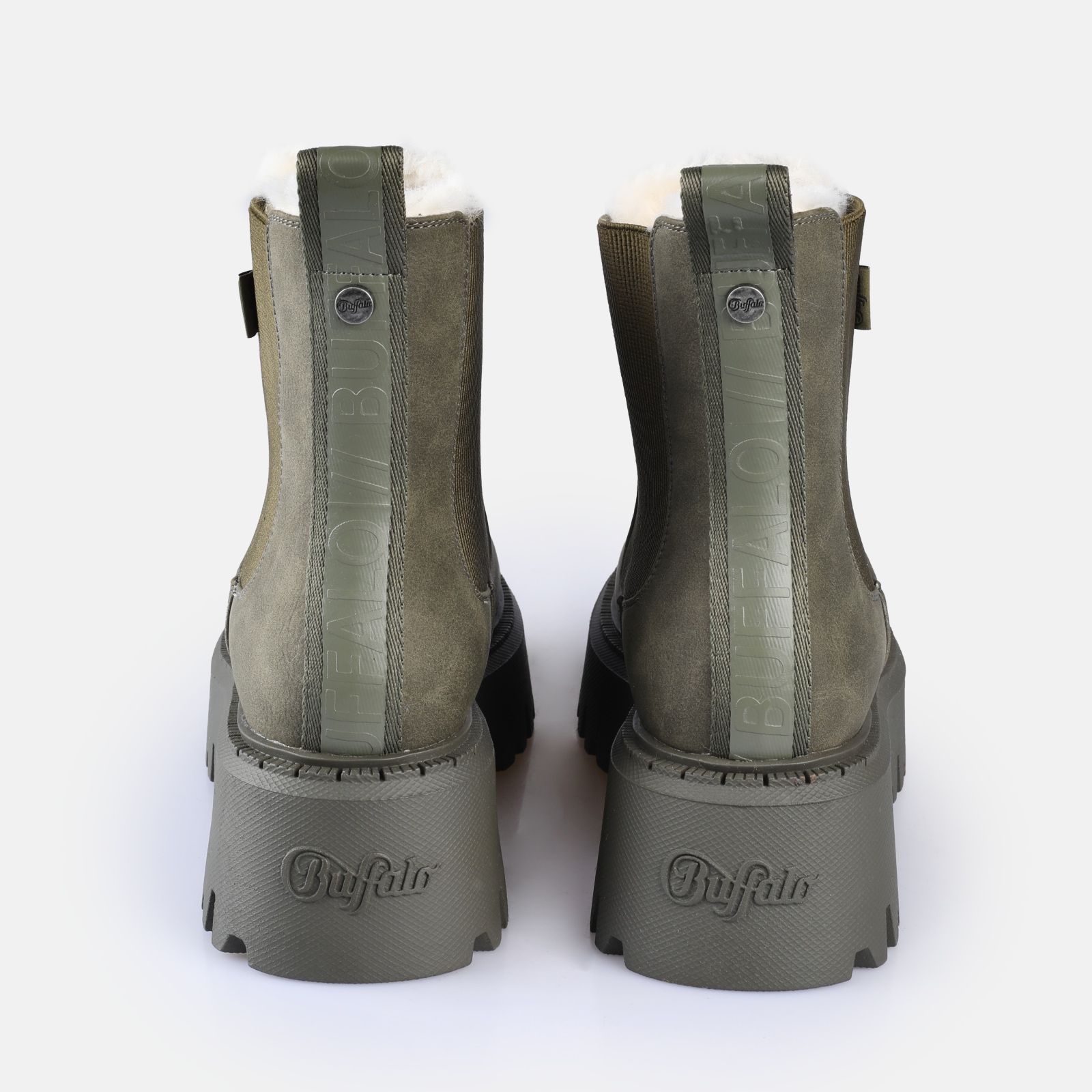 Buffalo Chelseaboots »ASPEN«  Stiefelette, Plateauboots mit Profilsohle und Warmfutter