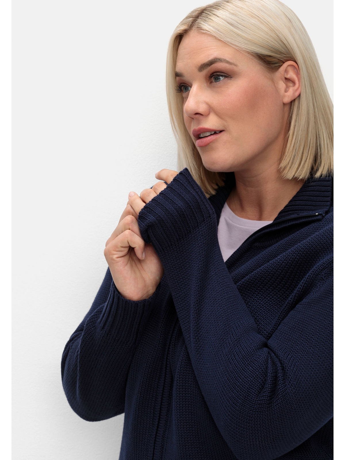 Sheego Strickjacke »Große Größen«, mit Troyerkragen und 2-Wege-Zipper