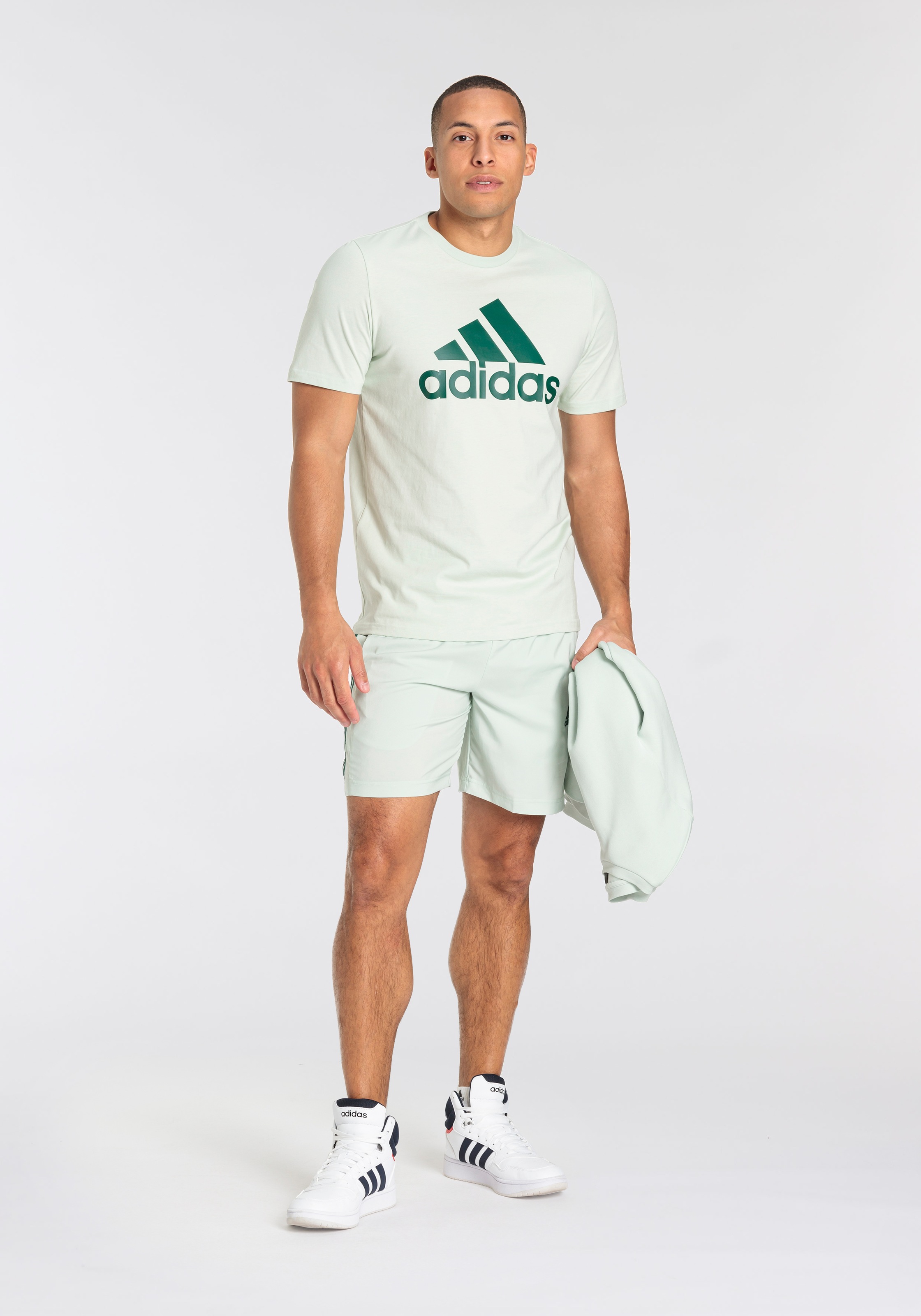 adidas Sportswear Sweatshirt »ESSENTIALS FLEECE«, weiches Material