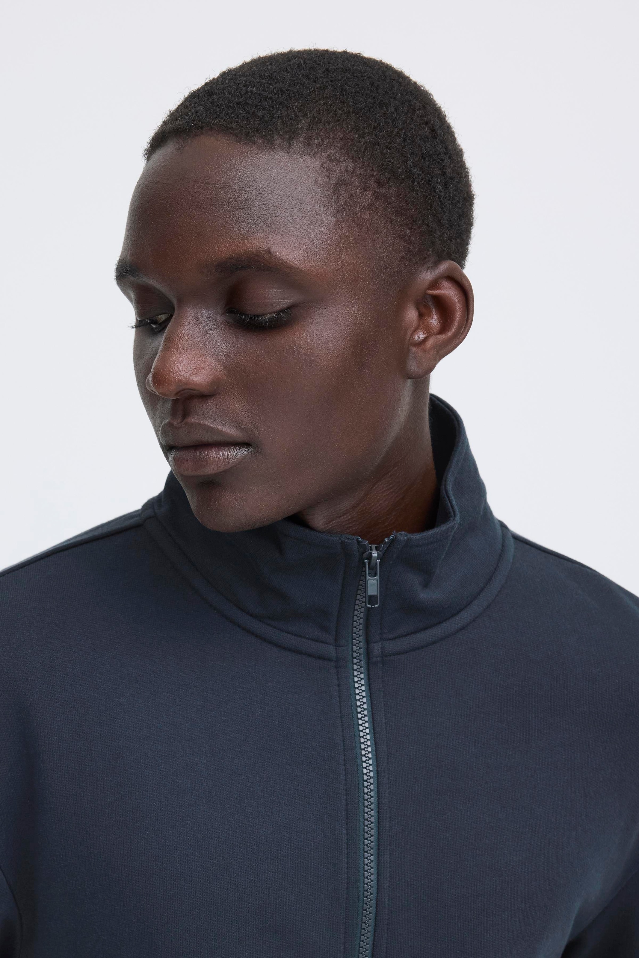 Blend Sweater »BHBRODY STAND SWEATSHIRT«, mit Reißverschluss, aus Baumwolle und Polyester, Regular Fit
