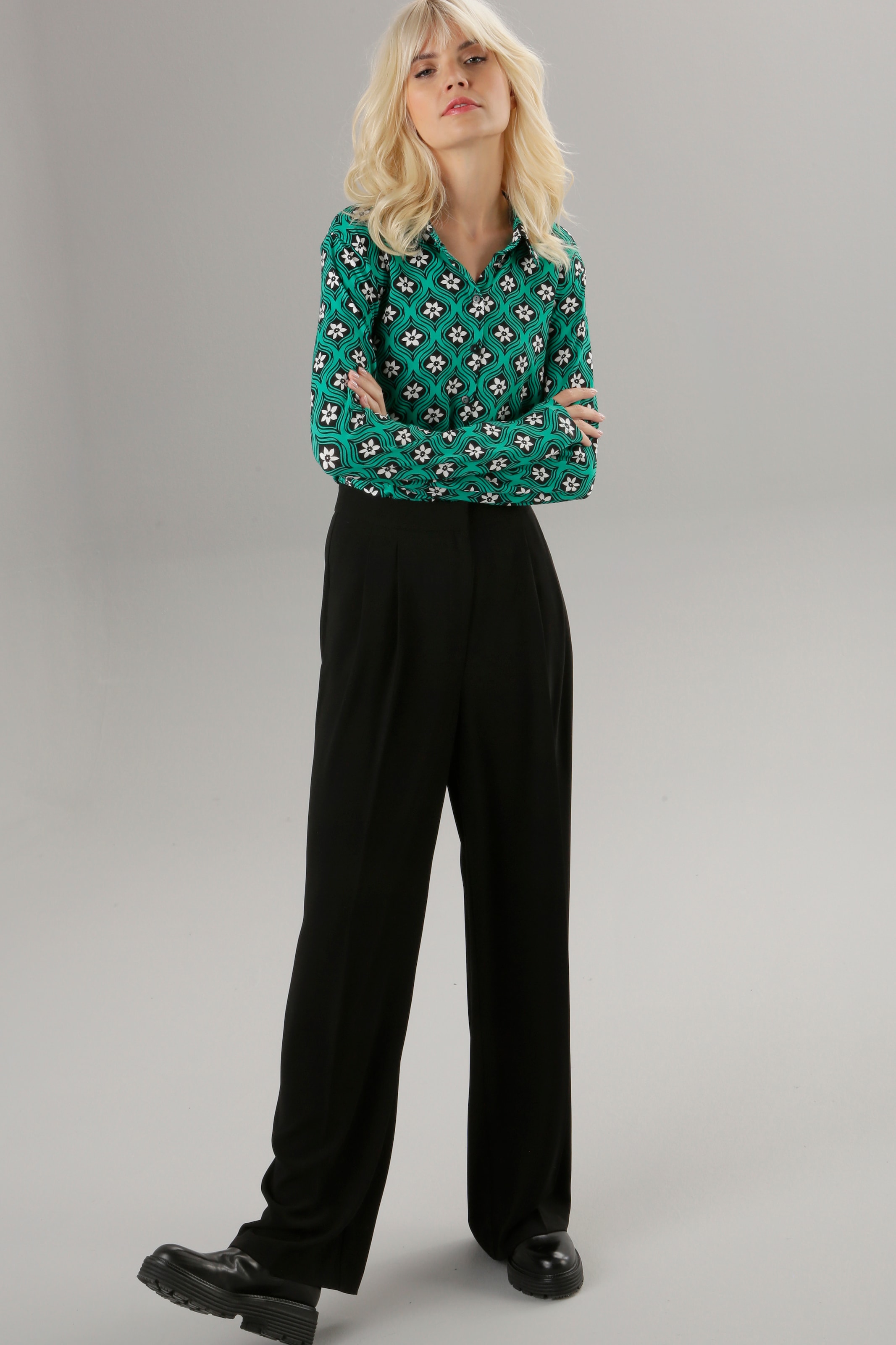 Hemdbluse, kaufen BAUR aus elastischem SELECTED | Aniston KOLLEKTION NEUE für Jersey -