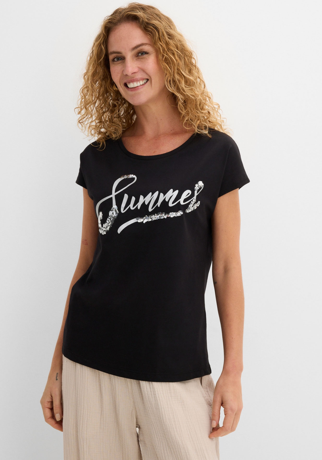 bonprix T-Shirt "Shirt mit Pailletten" lockere Passform, Kurzarm, aus Baumwolle
