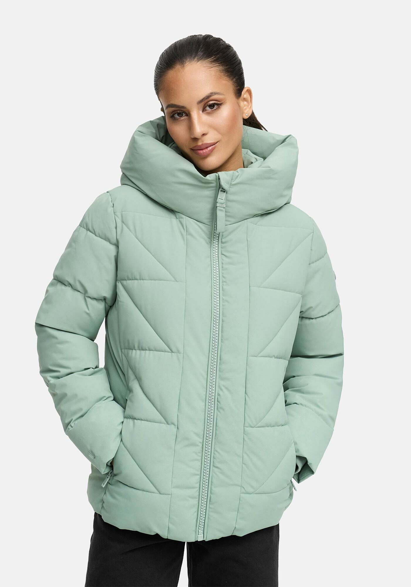 Marikoo Winterjacke "Kuschelnasee" mit extra hohem Kragen und warmem Fleece günstig online kaufen