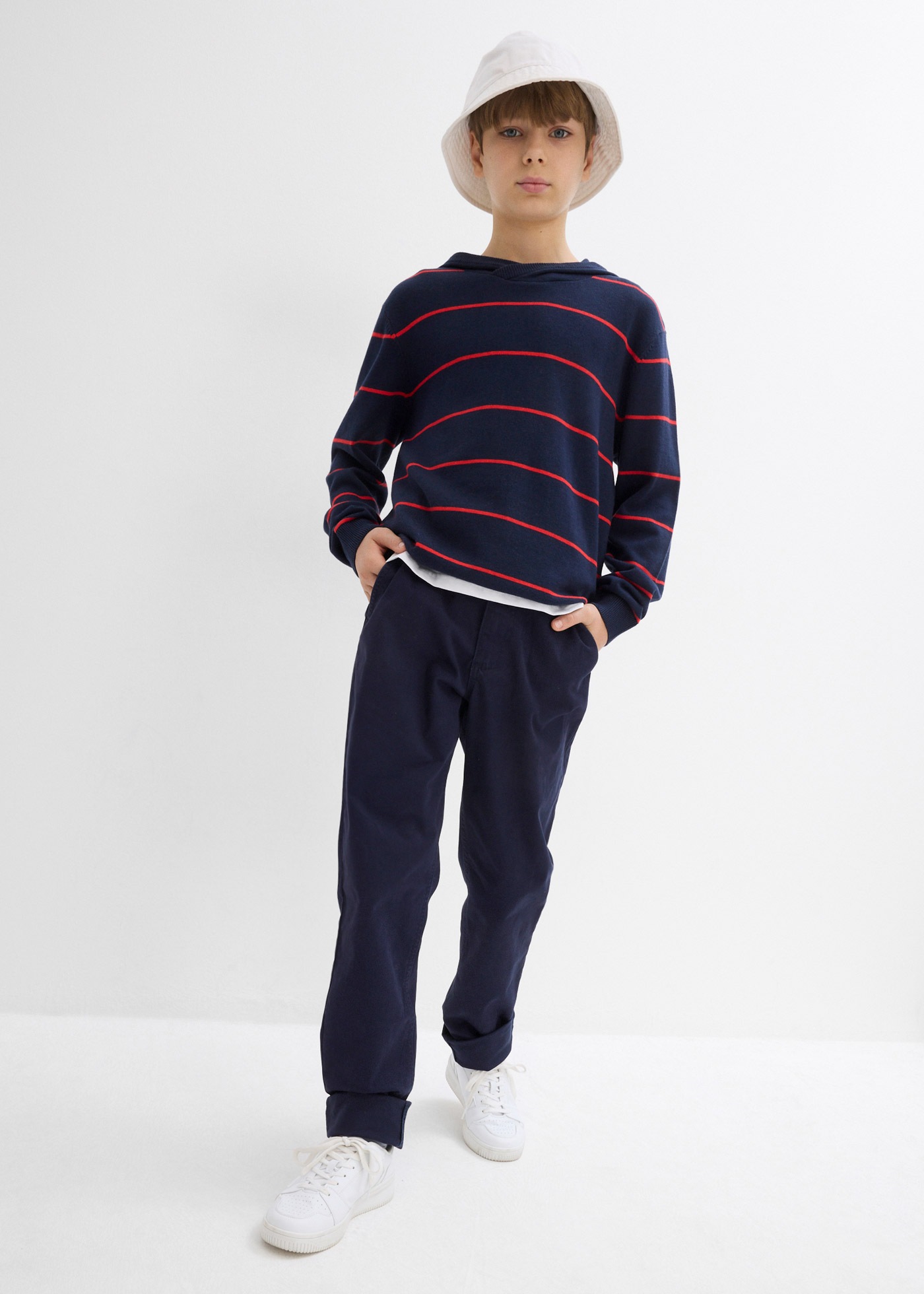 Thumbnail - bonprix Chinohose aus Baumwolle und Elasthan, mit Eingrifftaschen vorn und Gesäßtaschen