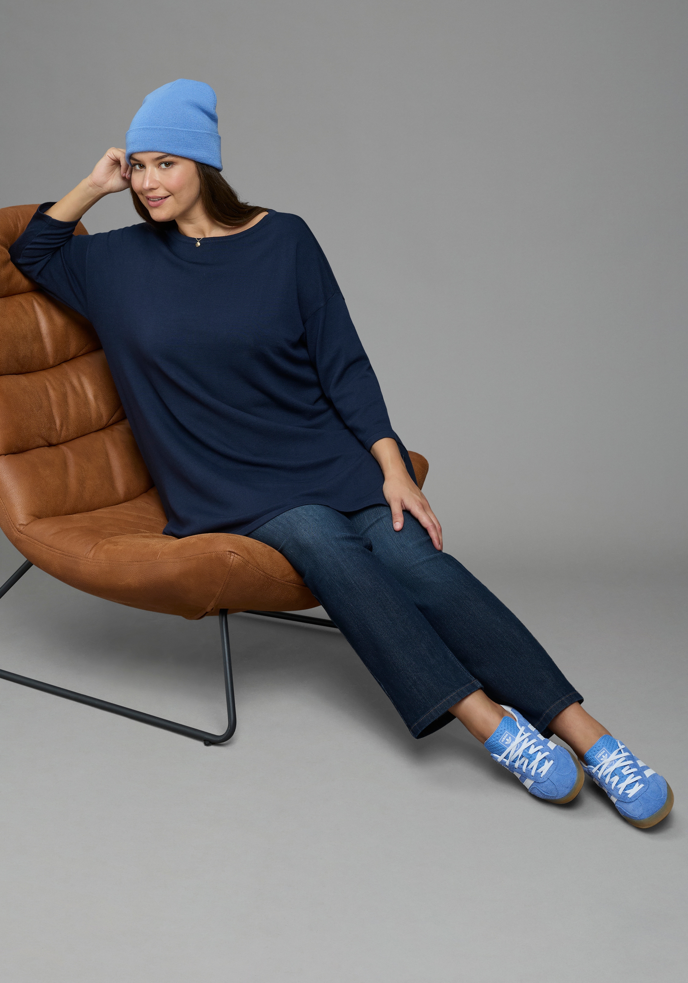 Laura Scott CURVE Longpullover »Große Größen« aus fließendem Feinstrick mit seitlichem Schlitz