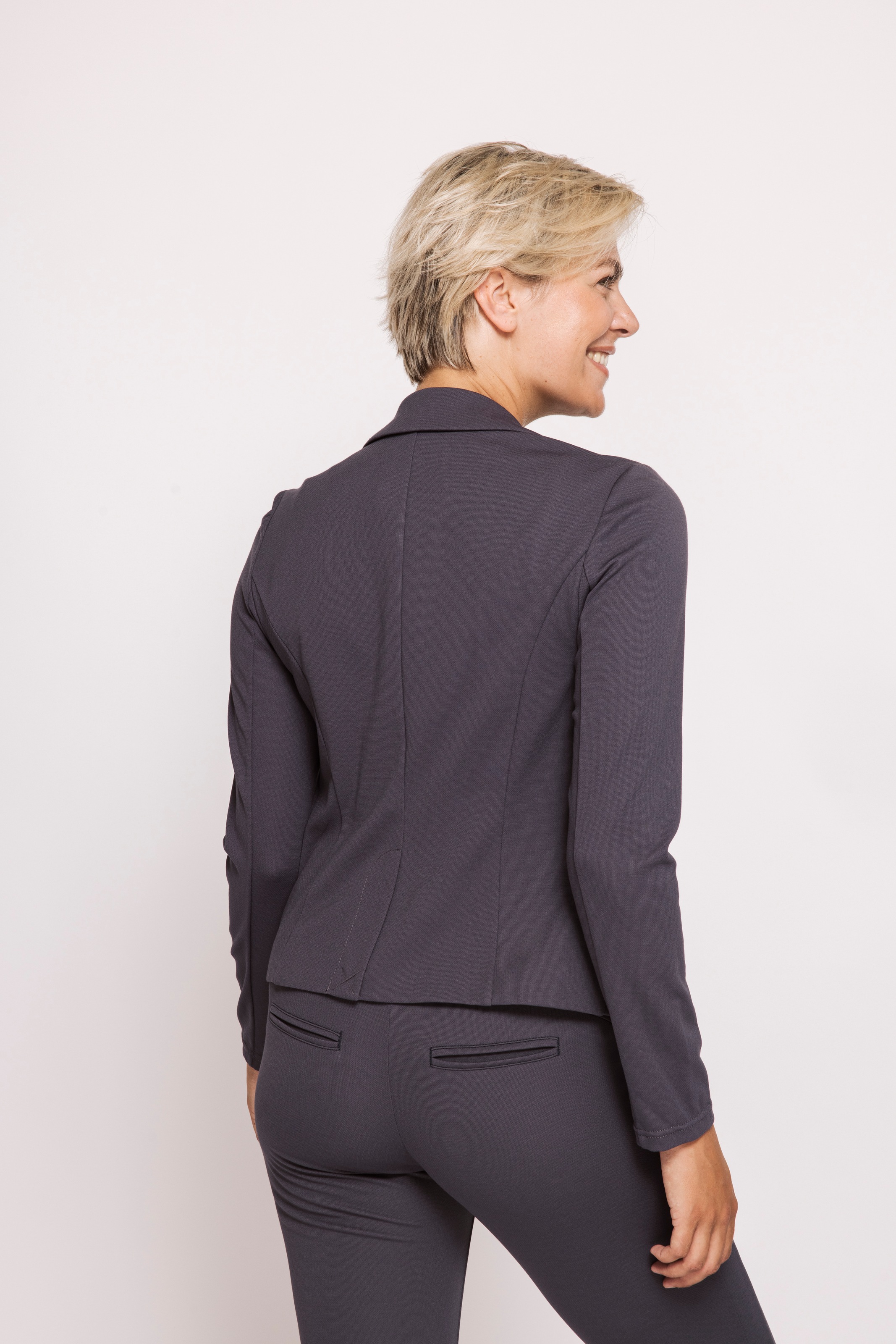 Zhrill Kurzblazer "BETSY" grafisches Allover-Muster, tailliert günstig online kaufen