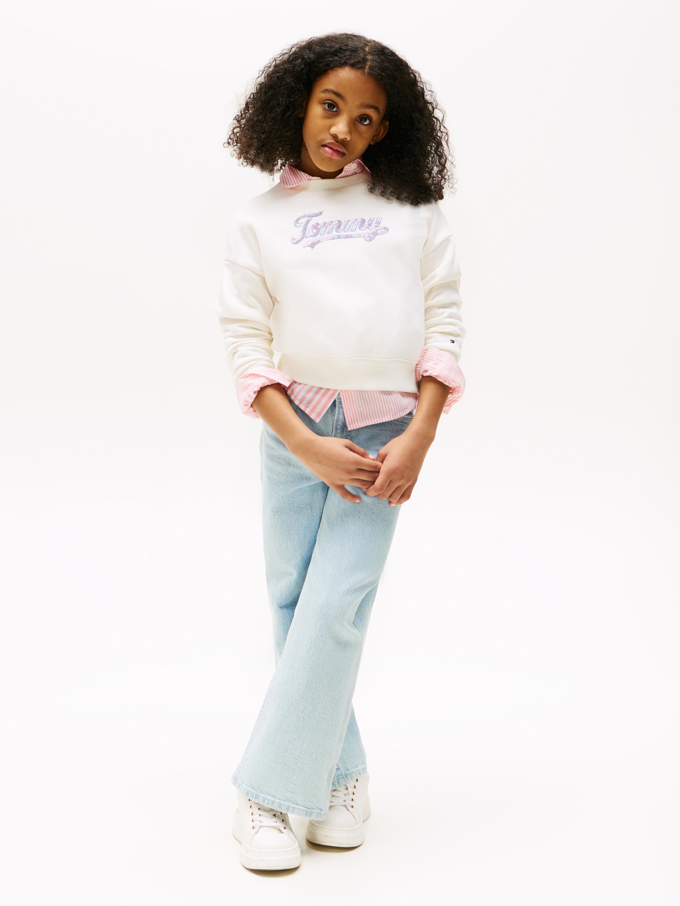 Tommy Hilfiger Sweatshirt »TOMMY SCRIPT SEQUIN SWEATSHIRT«, für Kinder bis 16 Jahre, Logo-Schriftzug mit bunten Pailletten