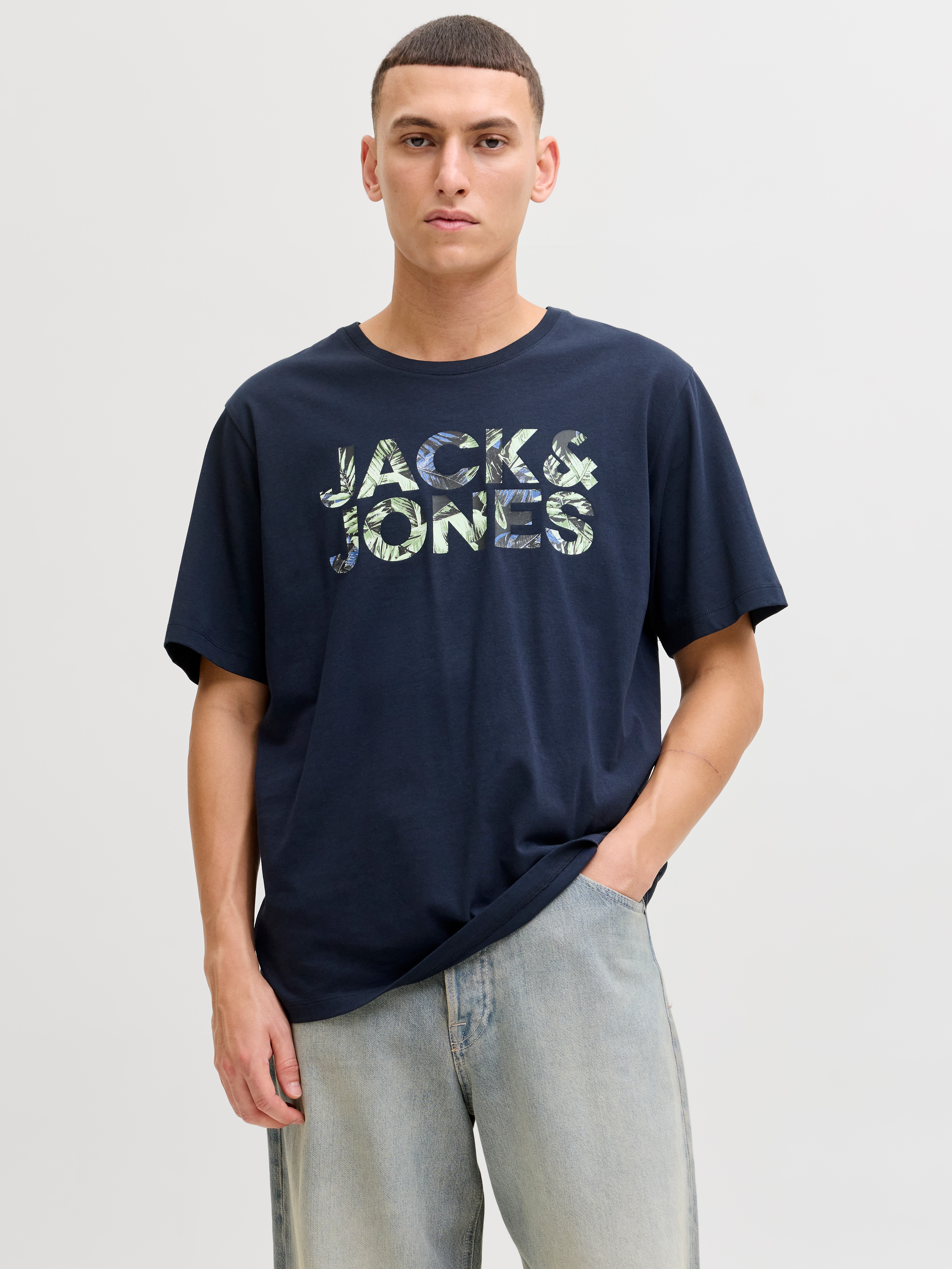 Jack & Jones Kurzarmshirt "JJEJEFF LOGO TEE SS SN" mit Logoprint