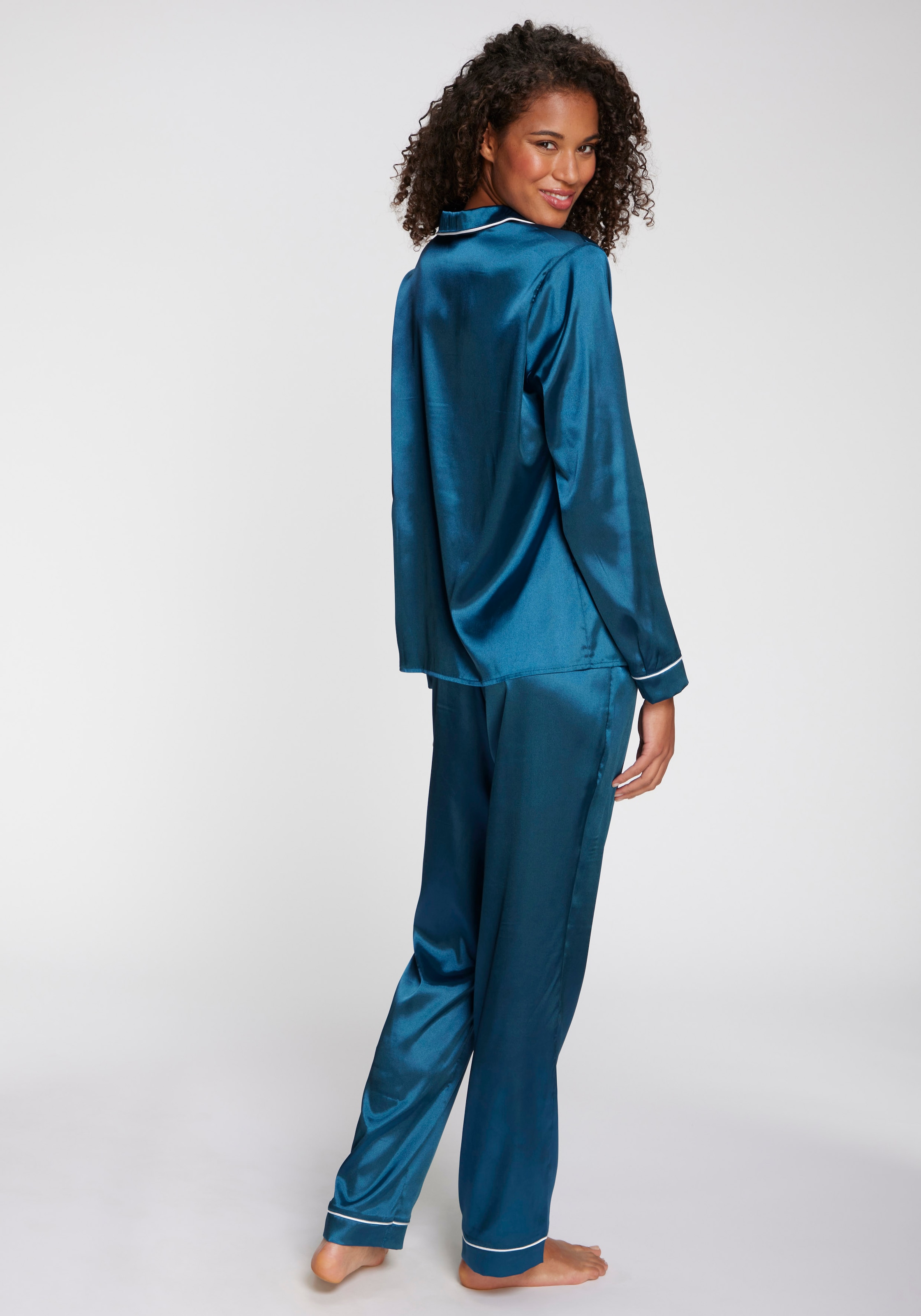 s.Oliver Pyjama 3-teilig, 3 Stk. Mit schöner Schlafmaske