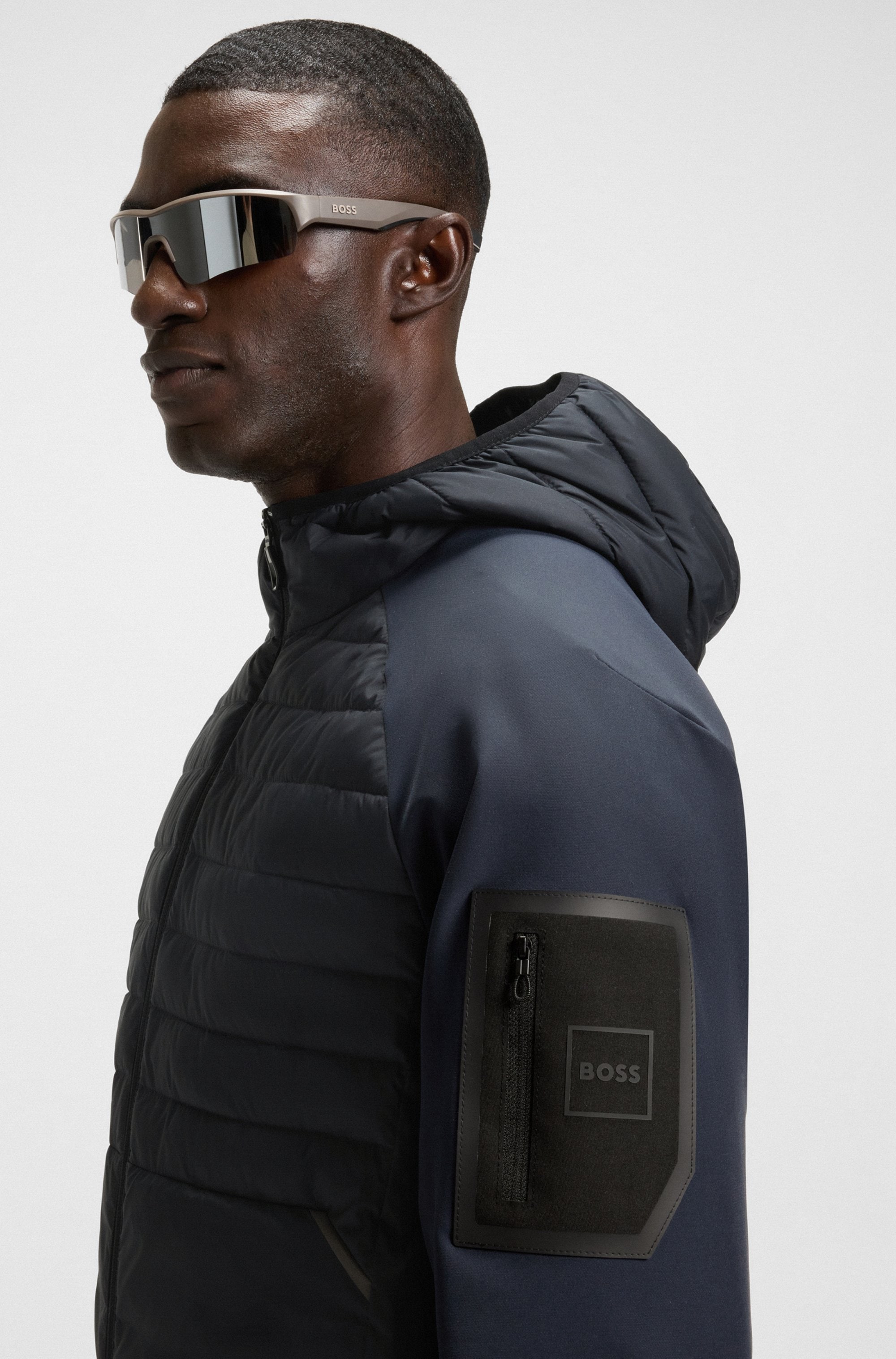 BOSS GREEN Outdoorjacke »J_Urbanex Hybrid HD«, mit Kapuze, mit soften Stretch-Einsätzen und reflektierenden Details
