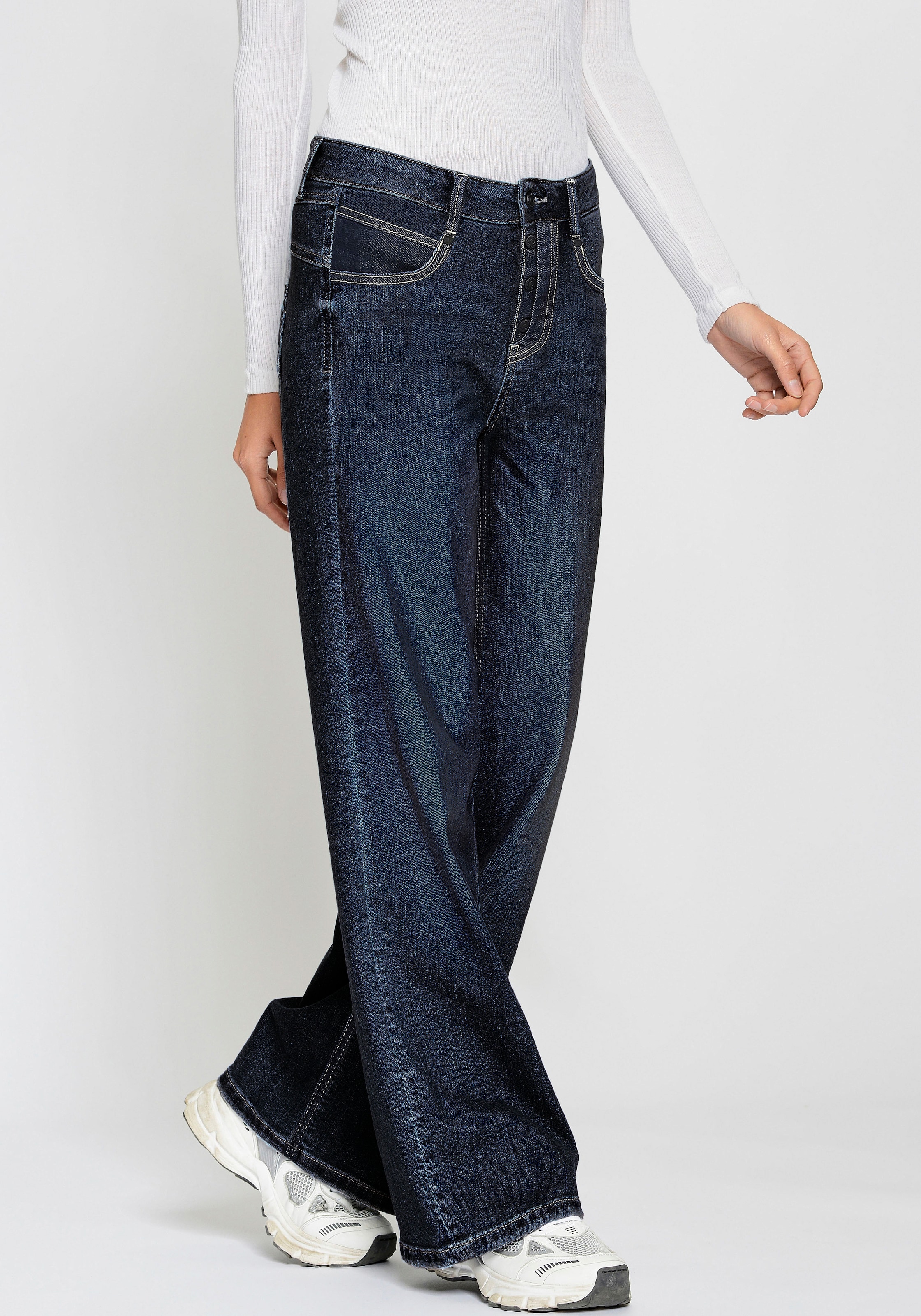 GANG Weite Jeans »94MEDINA WIDE«, mit Knopfverschluss