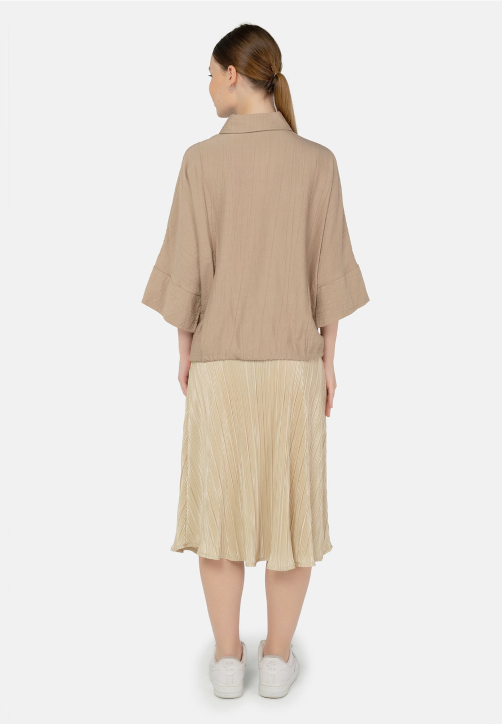 freshlions Klassische Bluse »Maya«, mit kurzem Schnitt