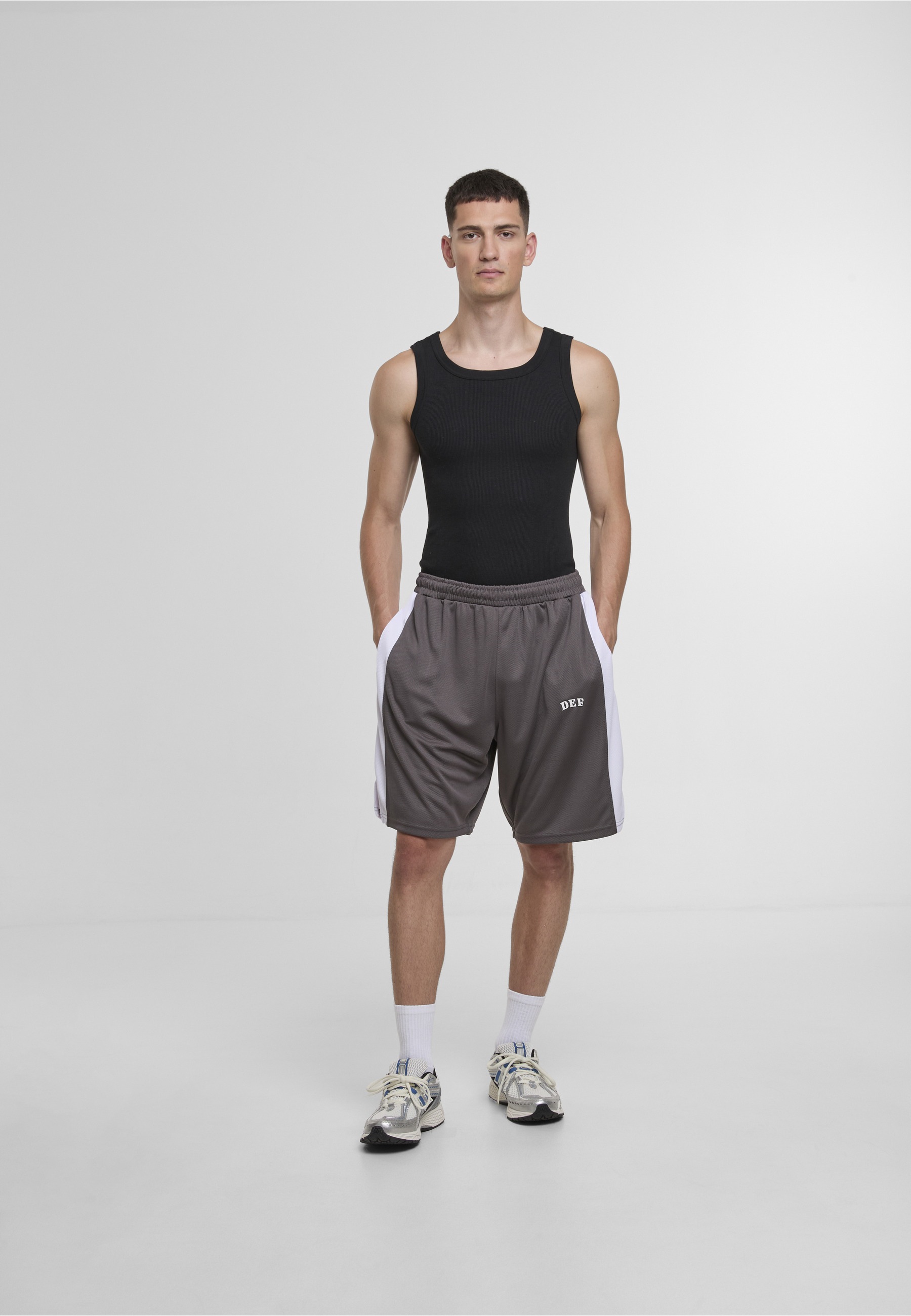 Thumbnail - DEF Stoffhose "DEF Herren DEF STRIPES Short"