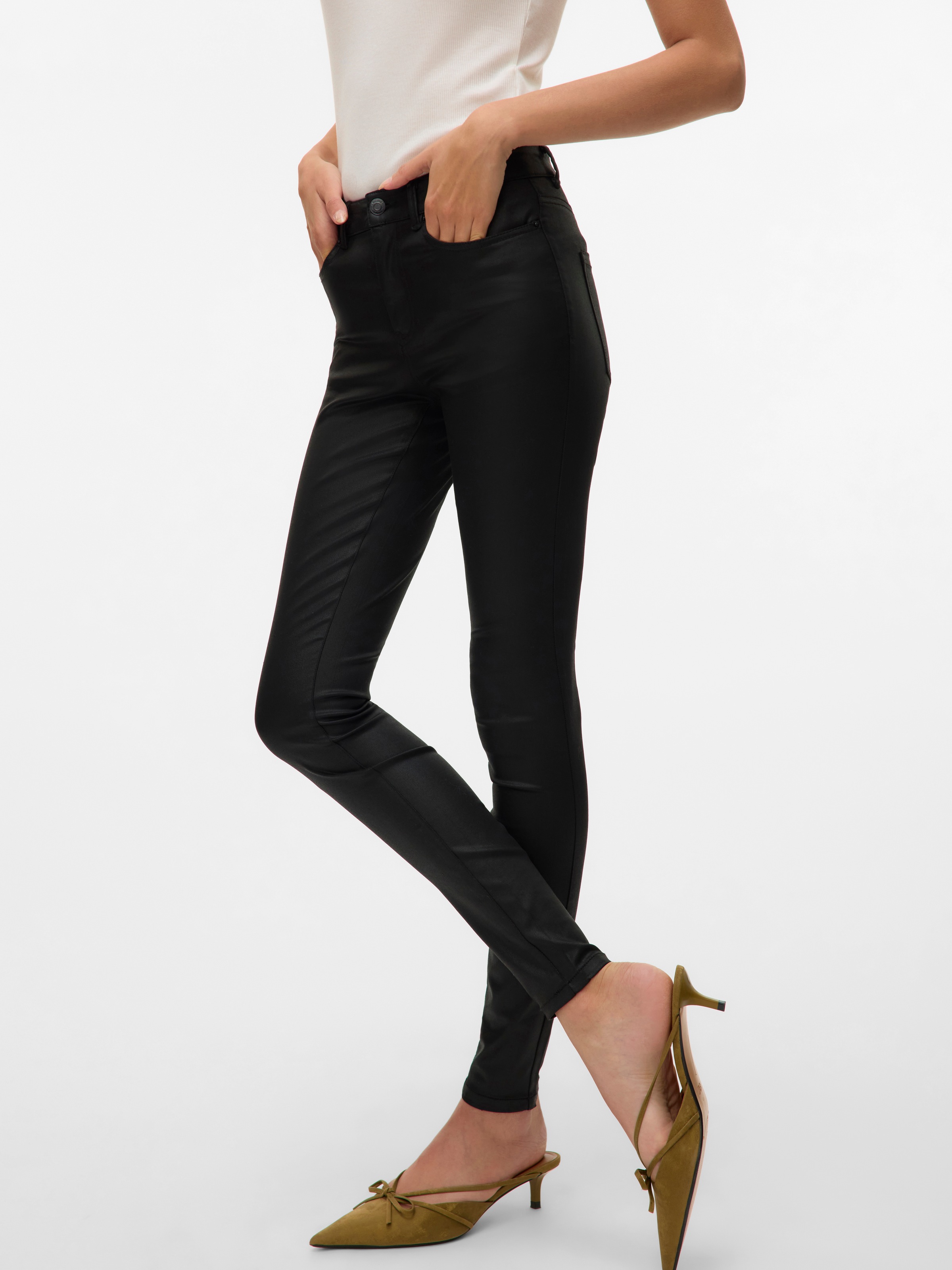 Thumbnail - Vero Moda Skinny-fit-Jeans "VMFLASH MR SKINNY COATED PANTS NOOS" mit beschichteter Lederimitat Optik, skinny fit