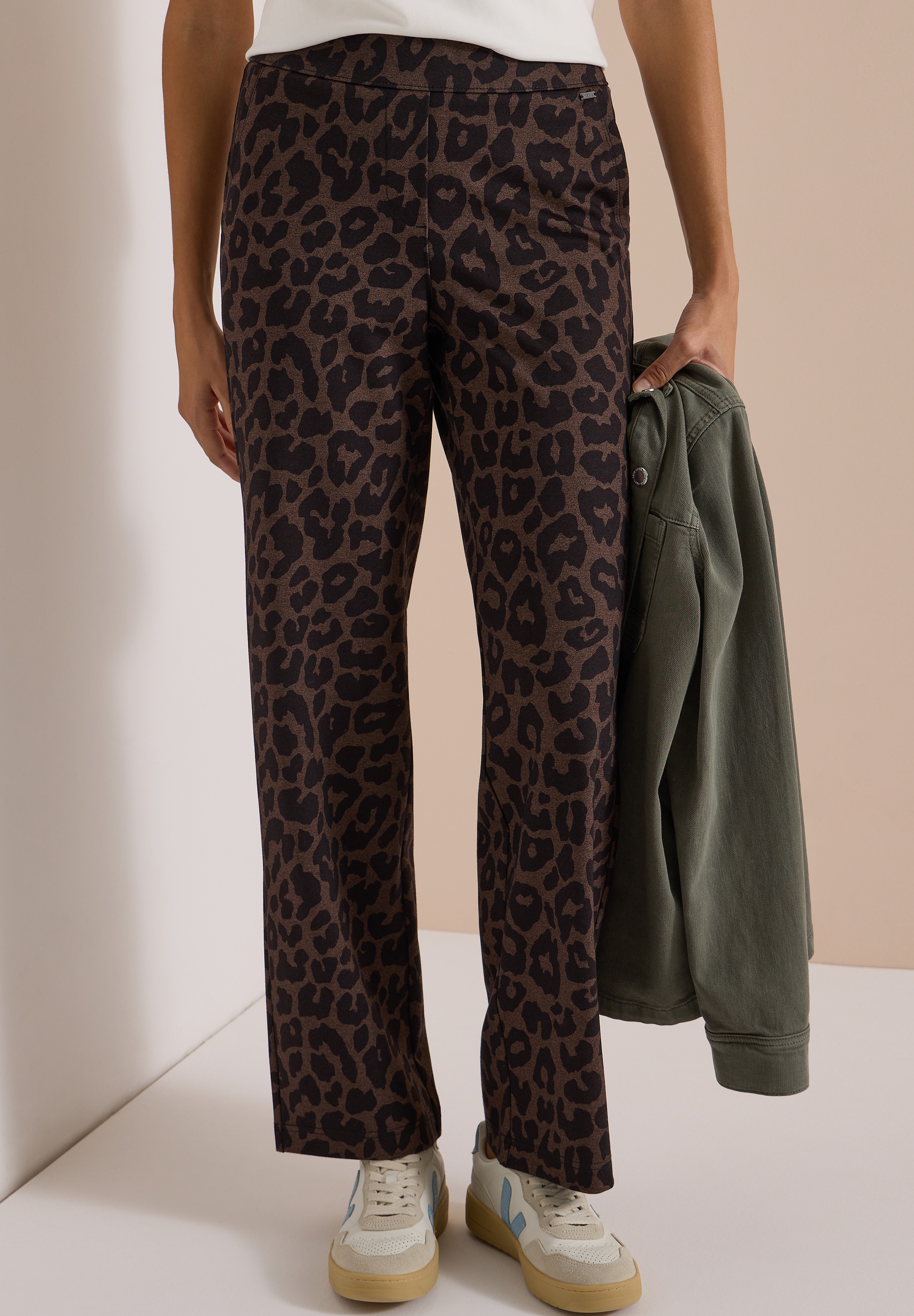 Cecil Stoffhose »Style NEELE«  mit Leo-Muster und elastischem Bund - Loose Fit