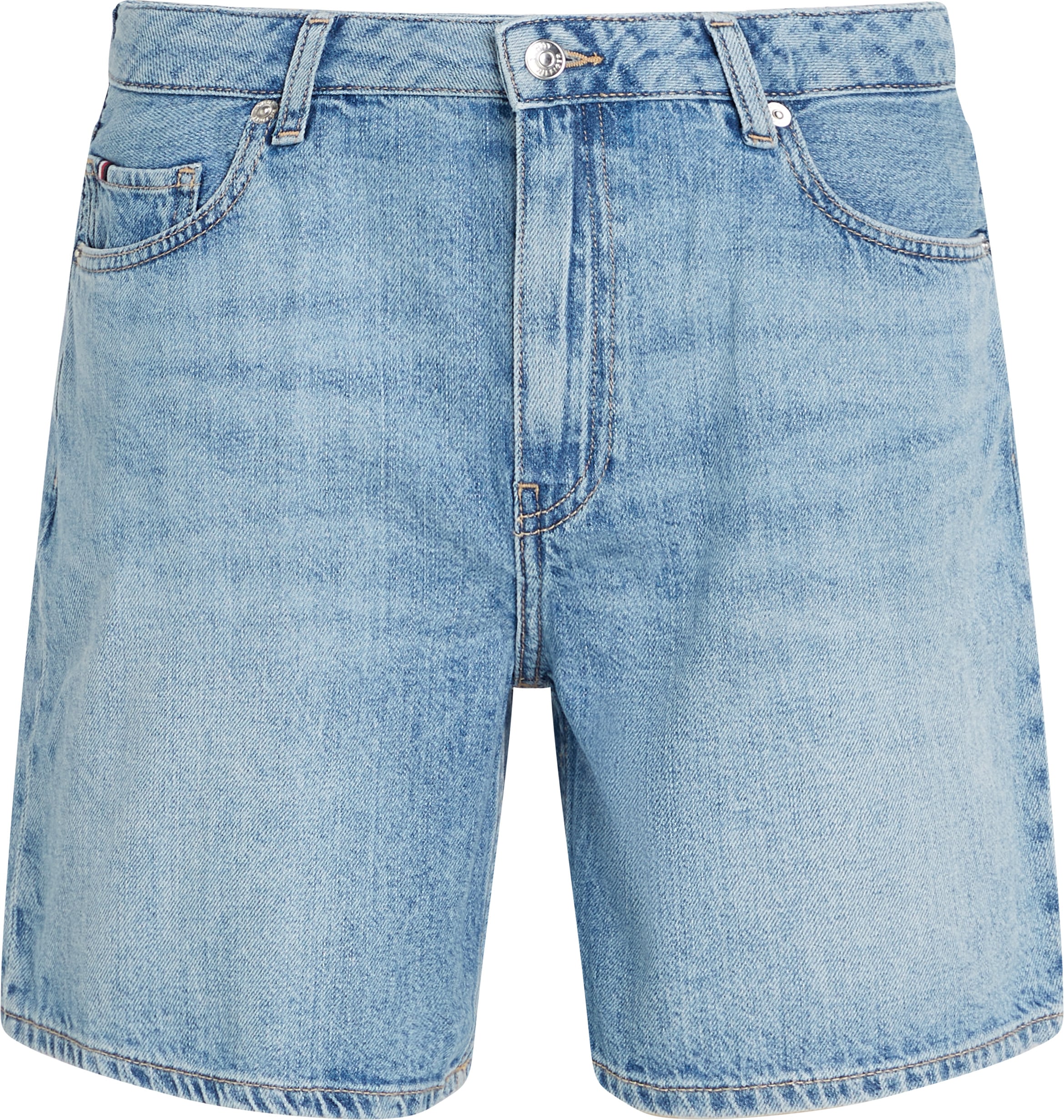Tommy Hilfiger Shorts »DNM STRAIGHT SHORT RW SIA«, mit leichter Waschung, Logo-Bage
