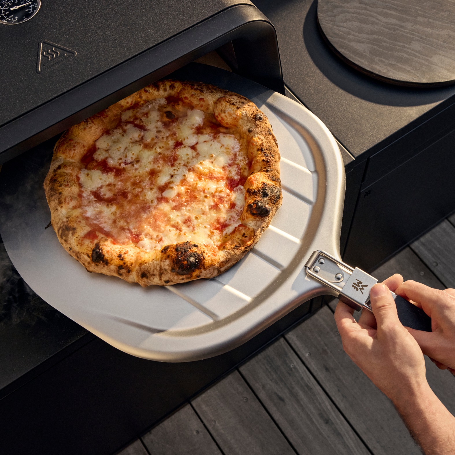 Thumbnail - WMF Pizzaofen "Pizzaiolo Pro, Gaspizzaofen, knusprige Ergebnisse in 90 Sekunden" automatische Drehmechanik, hochwertiger...